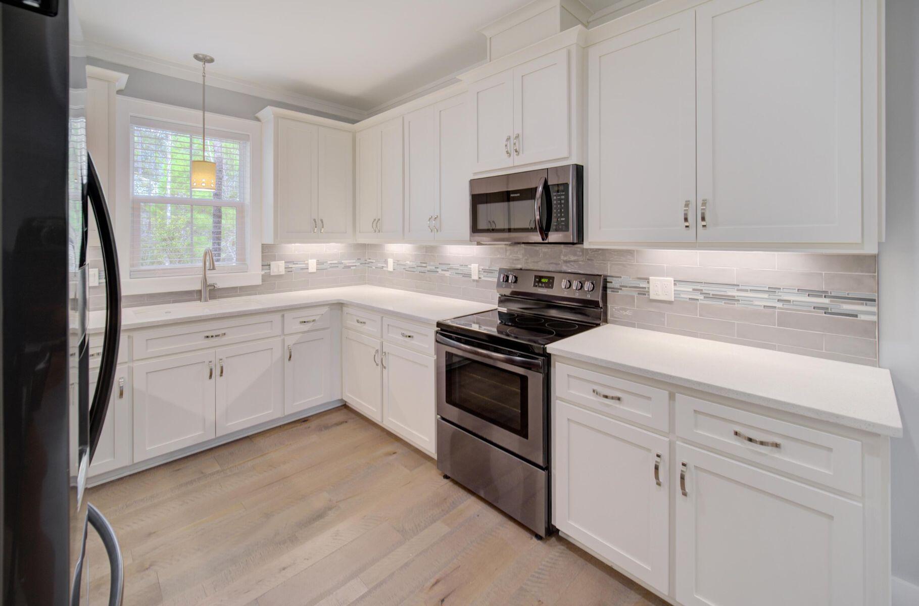 GRAYTON BAYOU - Residential