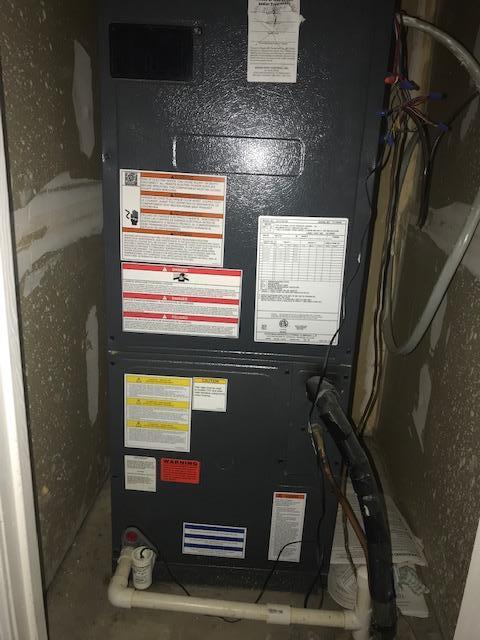 DENTON COURT UNIT 4 - Residential