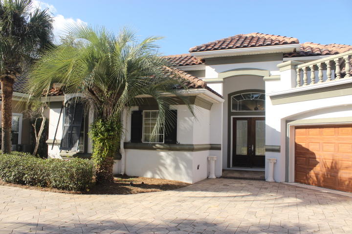 REGATTA BAY PATIO HOMES - Residential