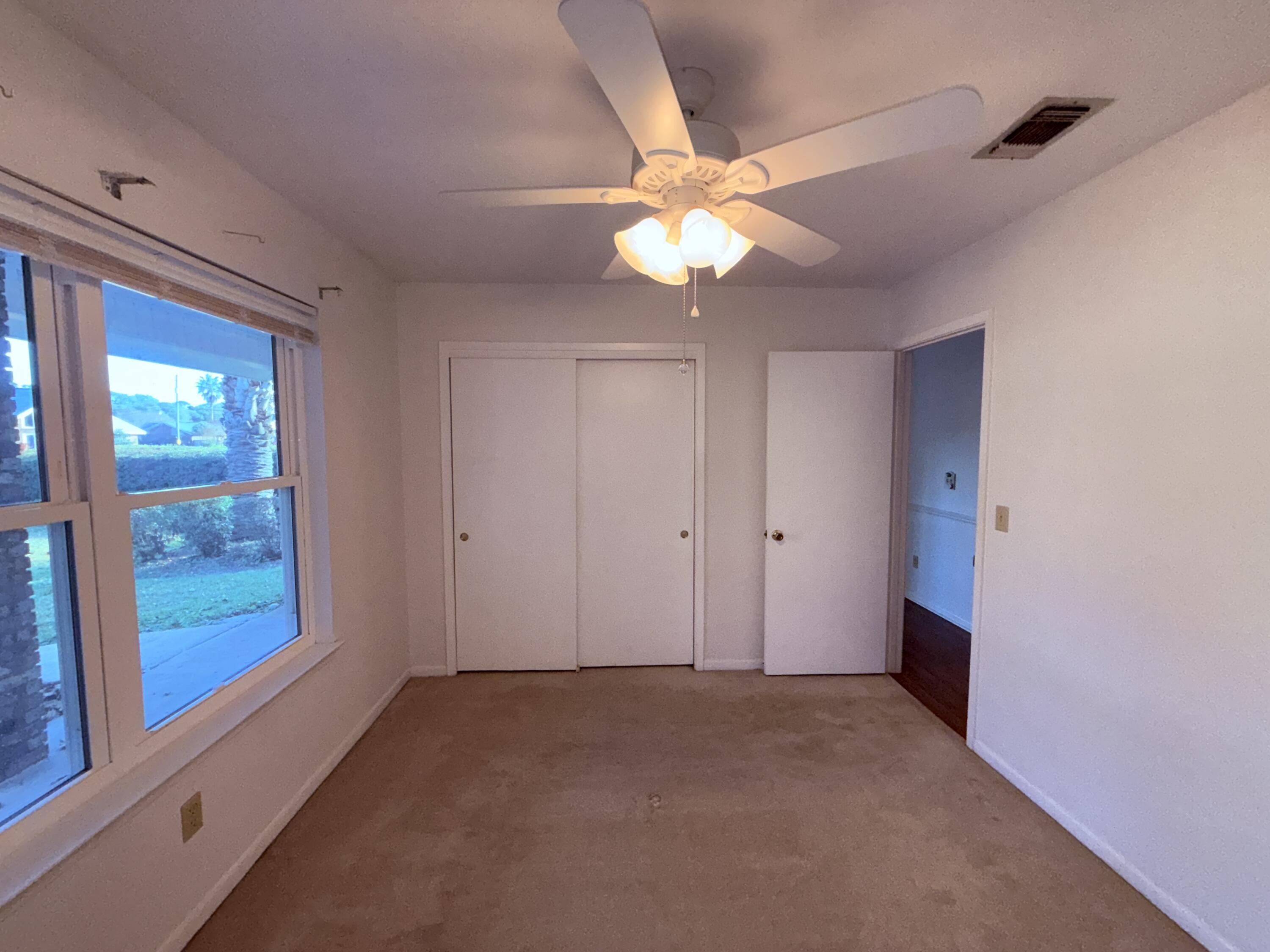 MARY ESTHER MANOR - Residential