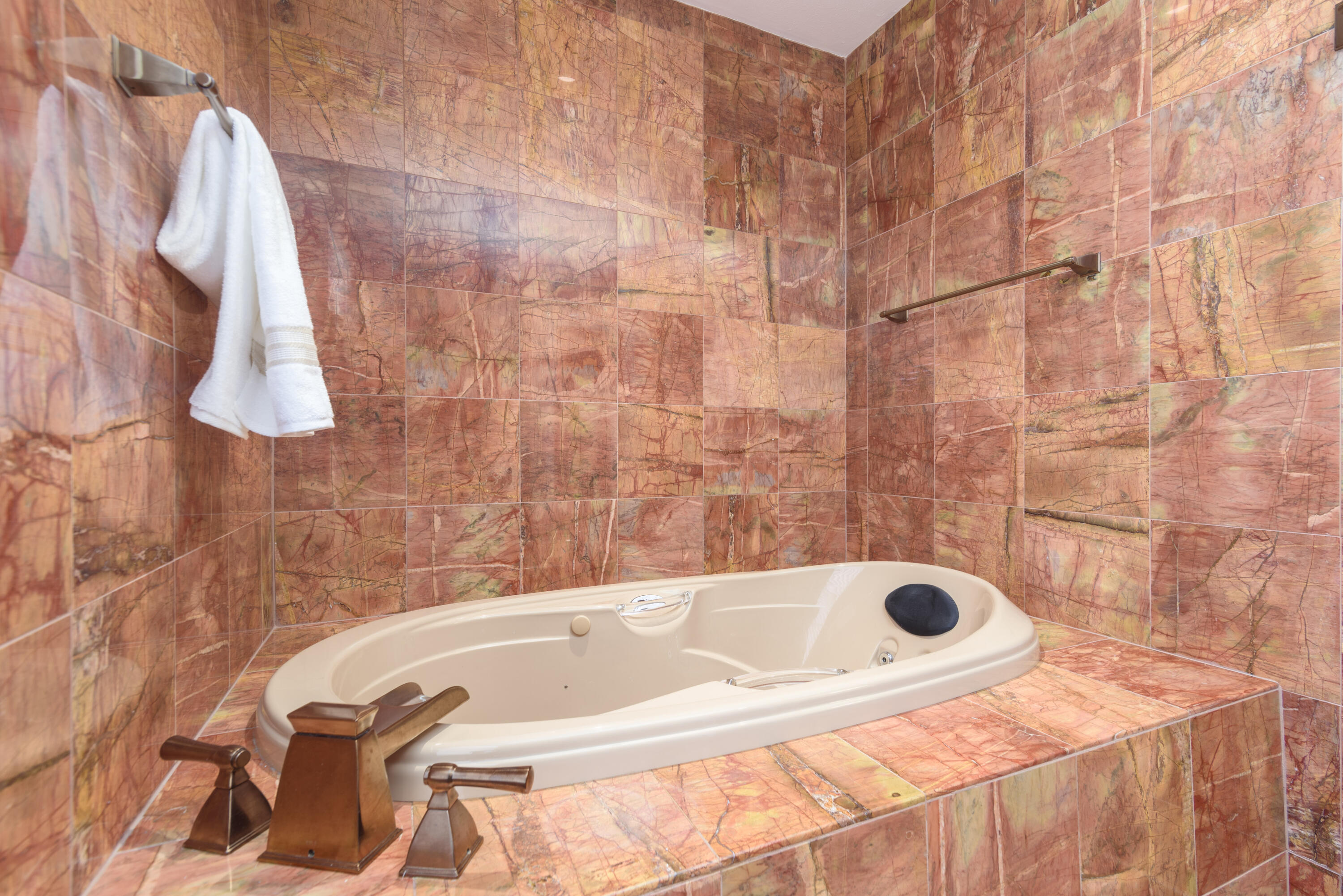 TIGER POINT - Residential