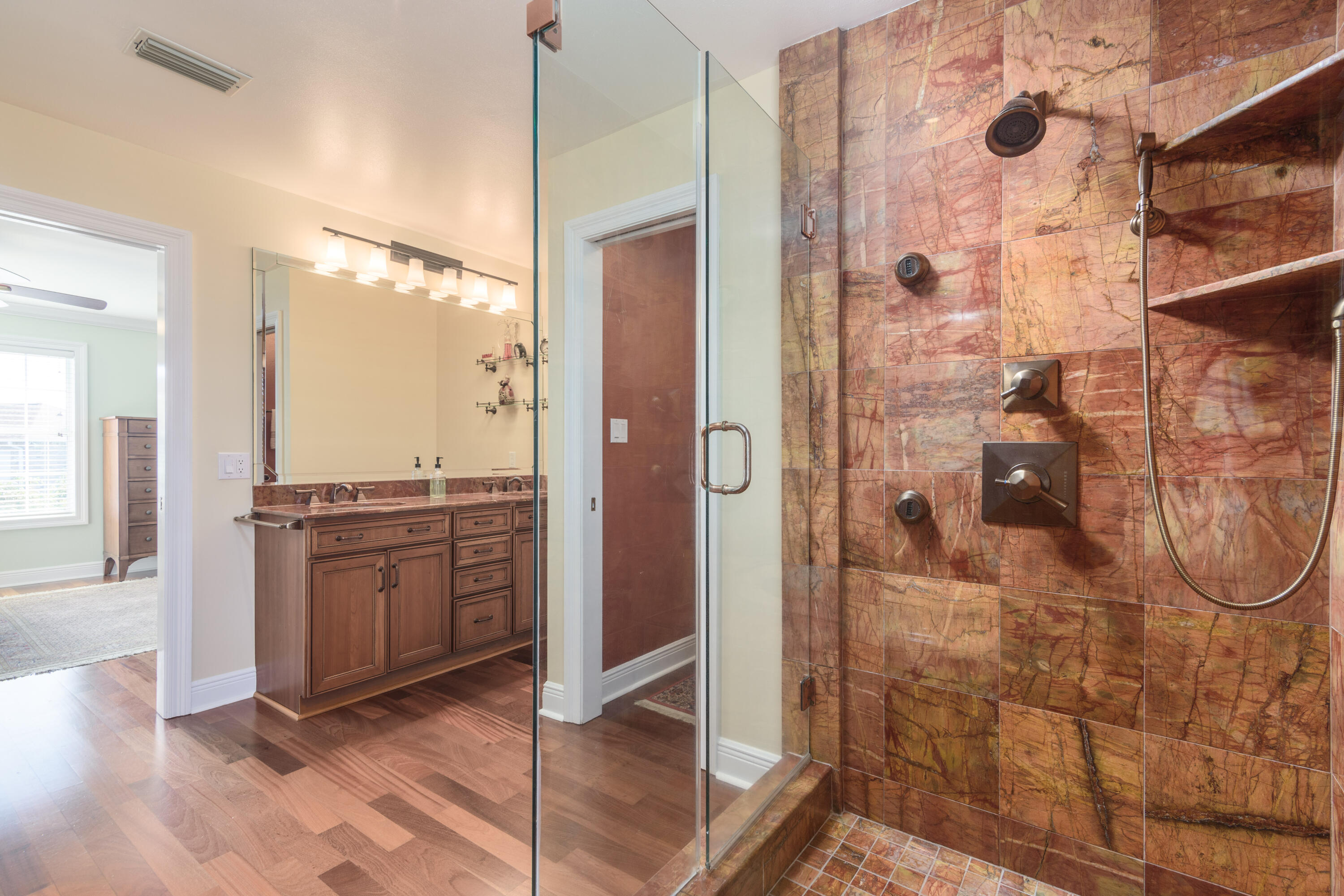 TIGER POINT - Residential