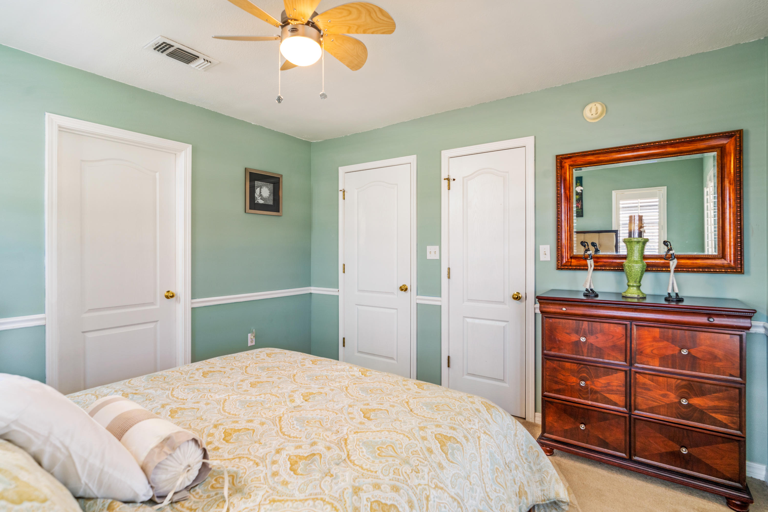 EMERALD LAKES PH 3 - Residential