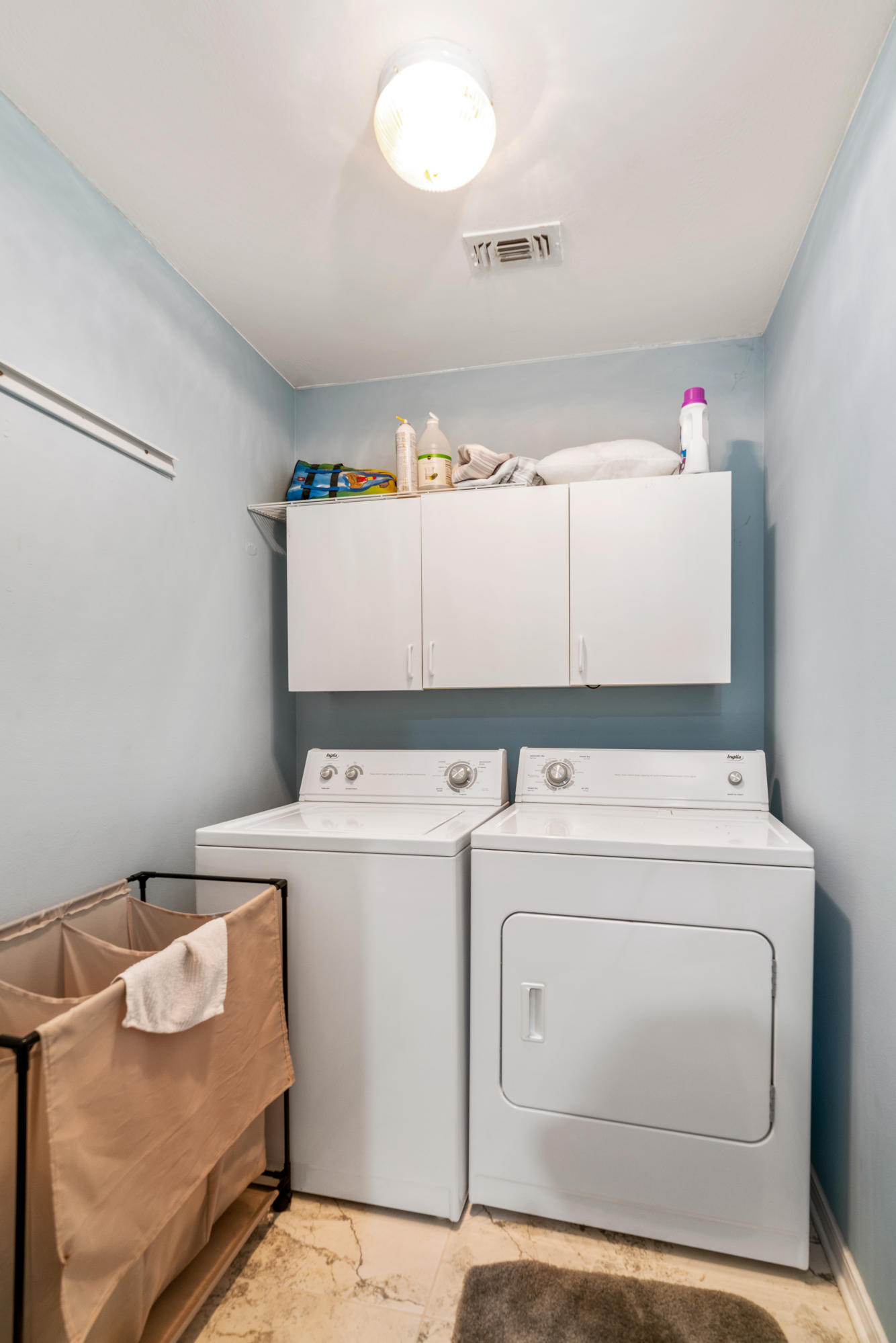 EMERALD LAKES PH 3 - Residential