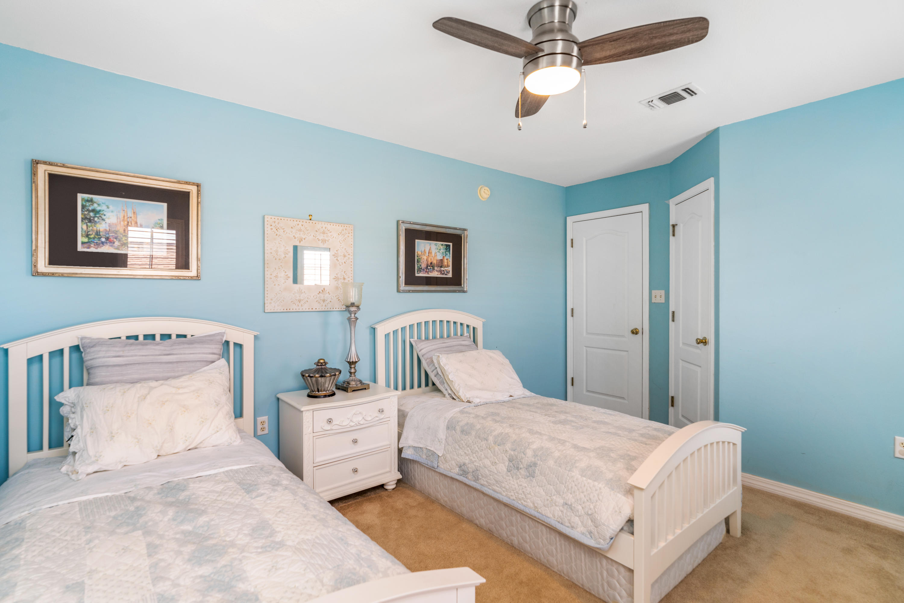 EMERALD LAKES PH 3 - Residential