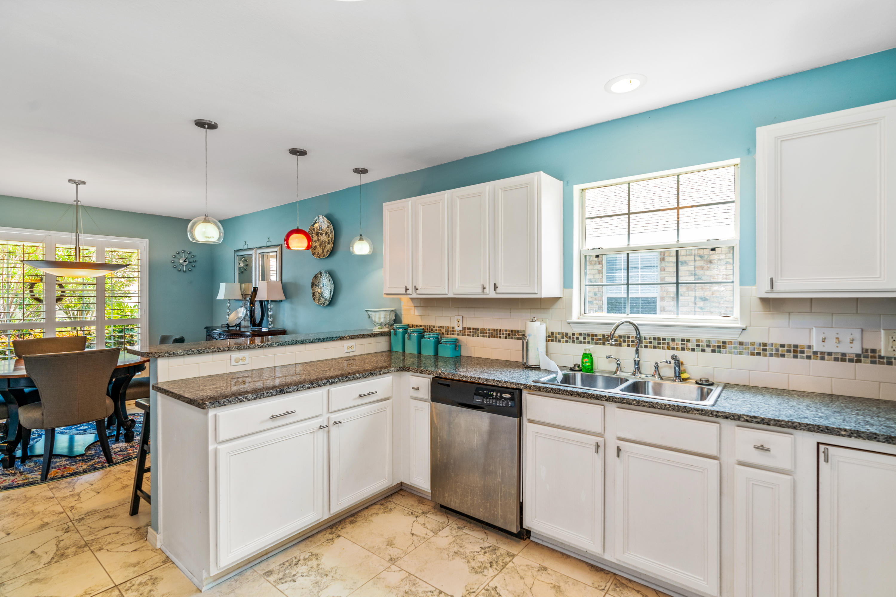 EMERALD LAKES PH 3 - Residential