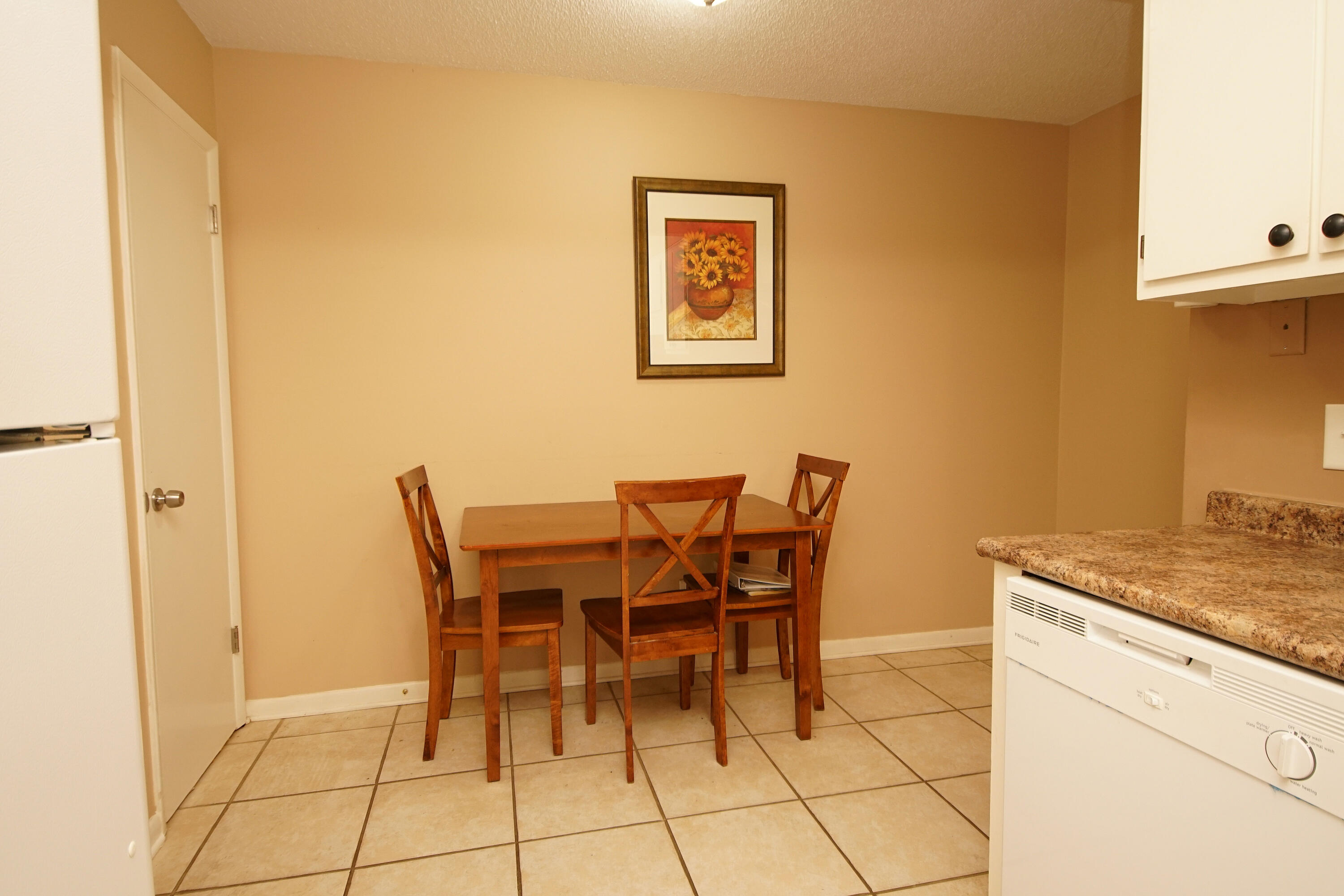 COUNTRY VILLAS PH 2 - Residential