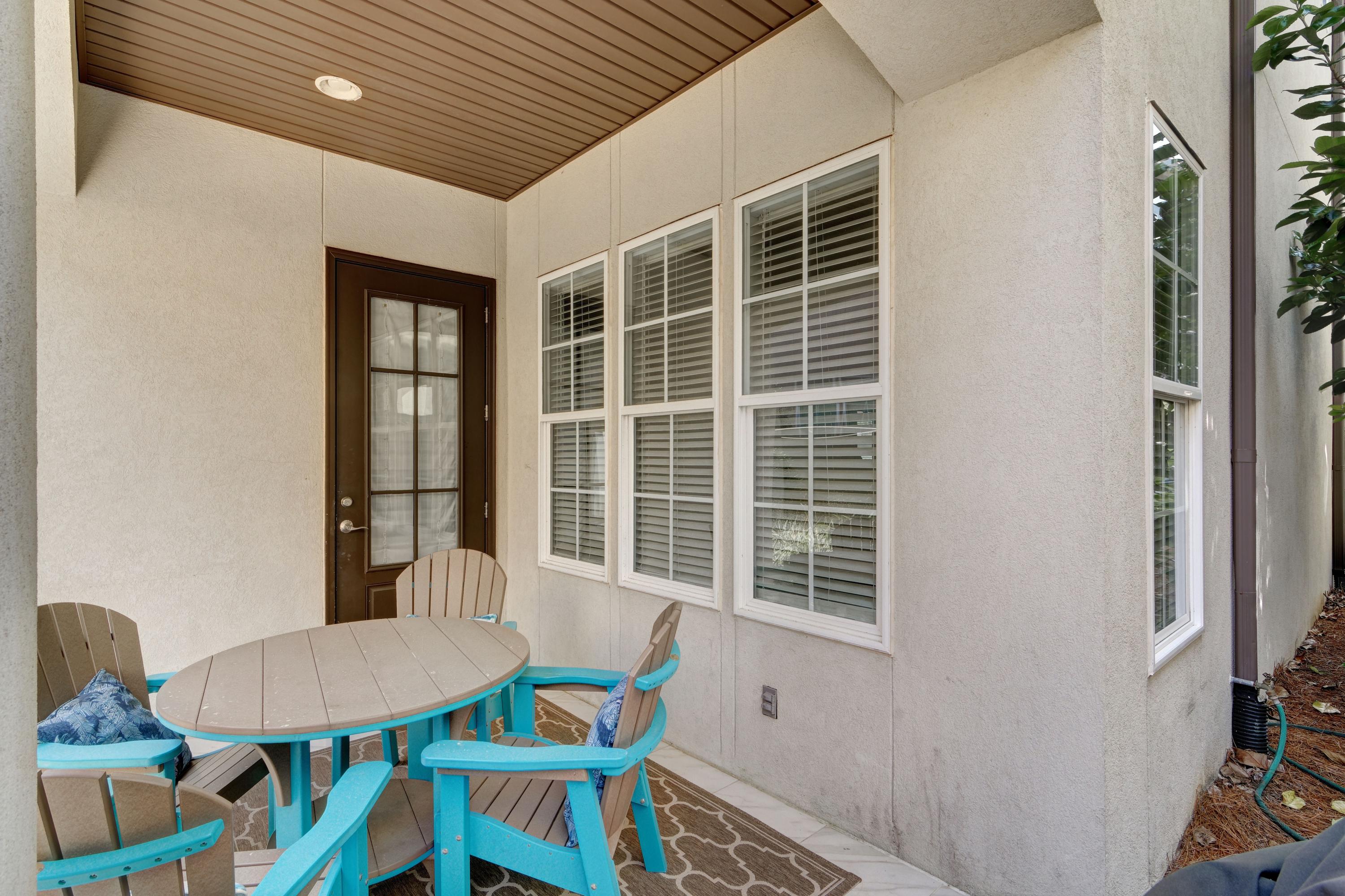 MIRAMAR BEACH VILLAS - Residential