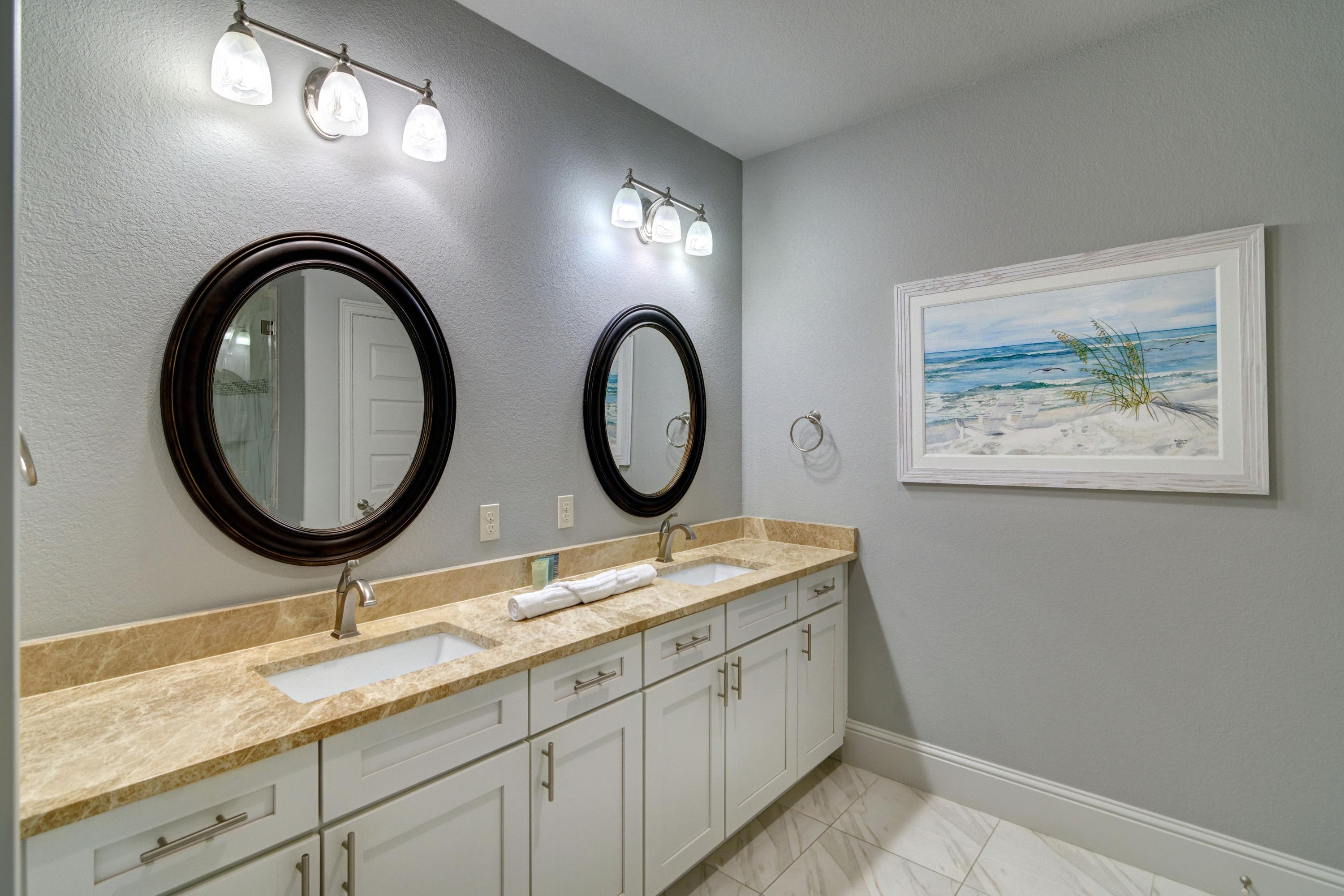 MIRAMAR BEACH VILLAS - Residential