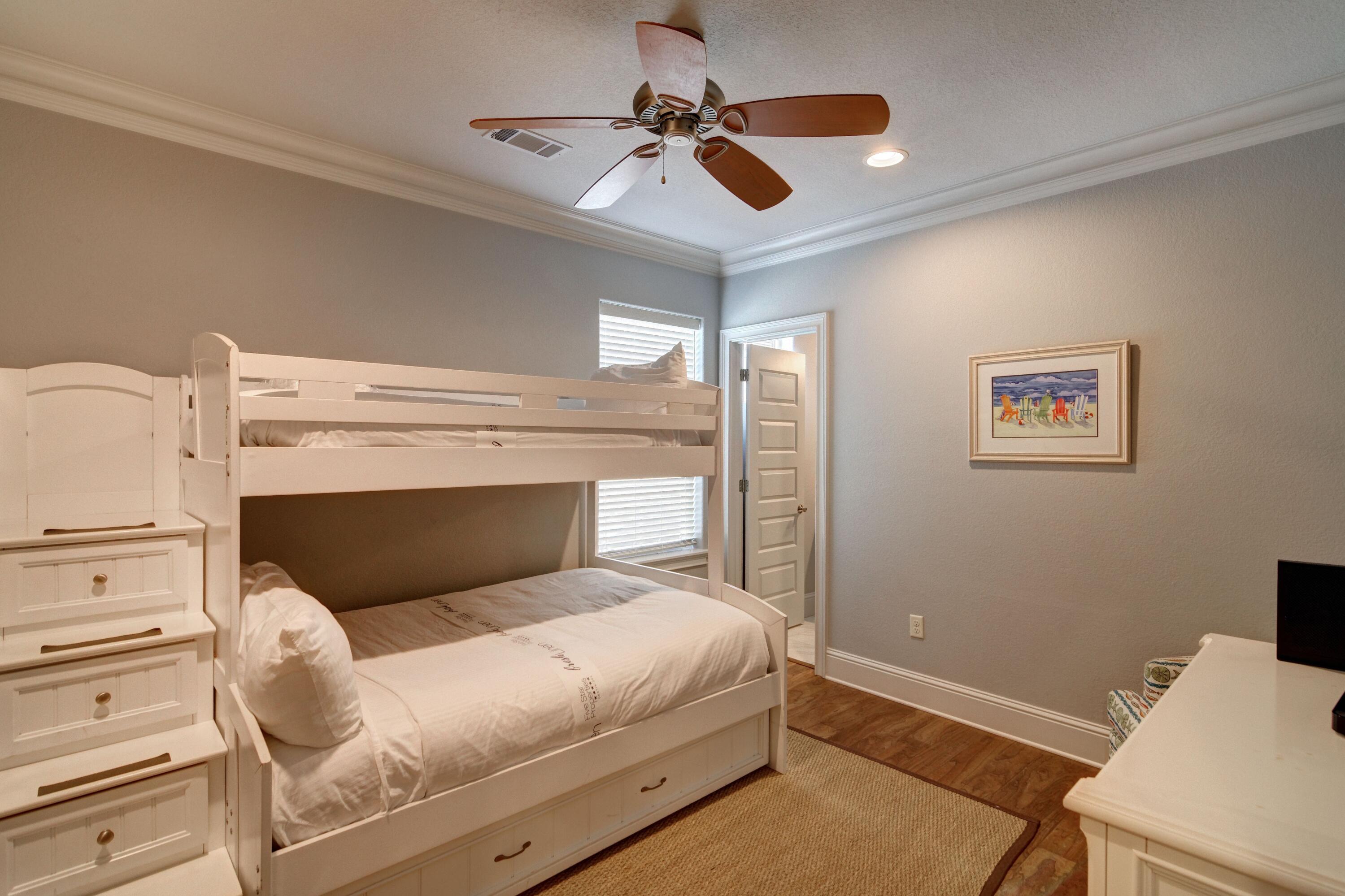 MIRAMAR BEACH VILLAS - Residential