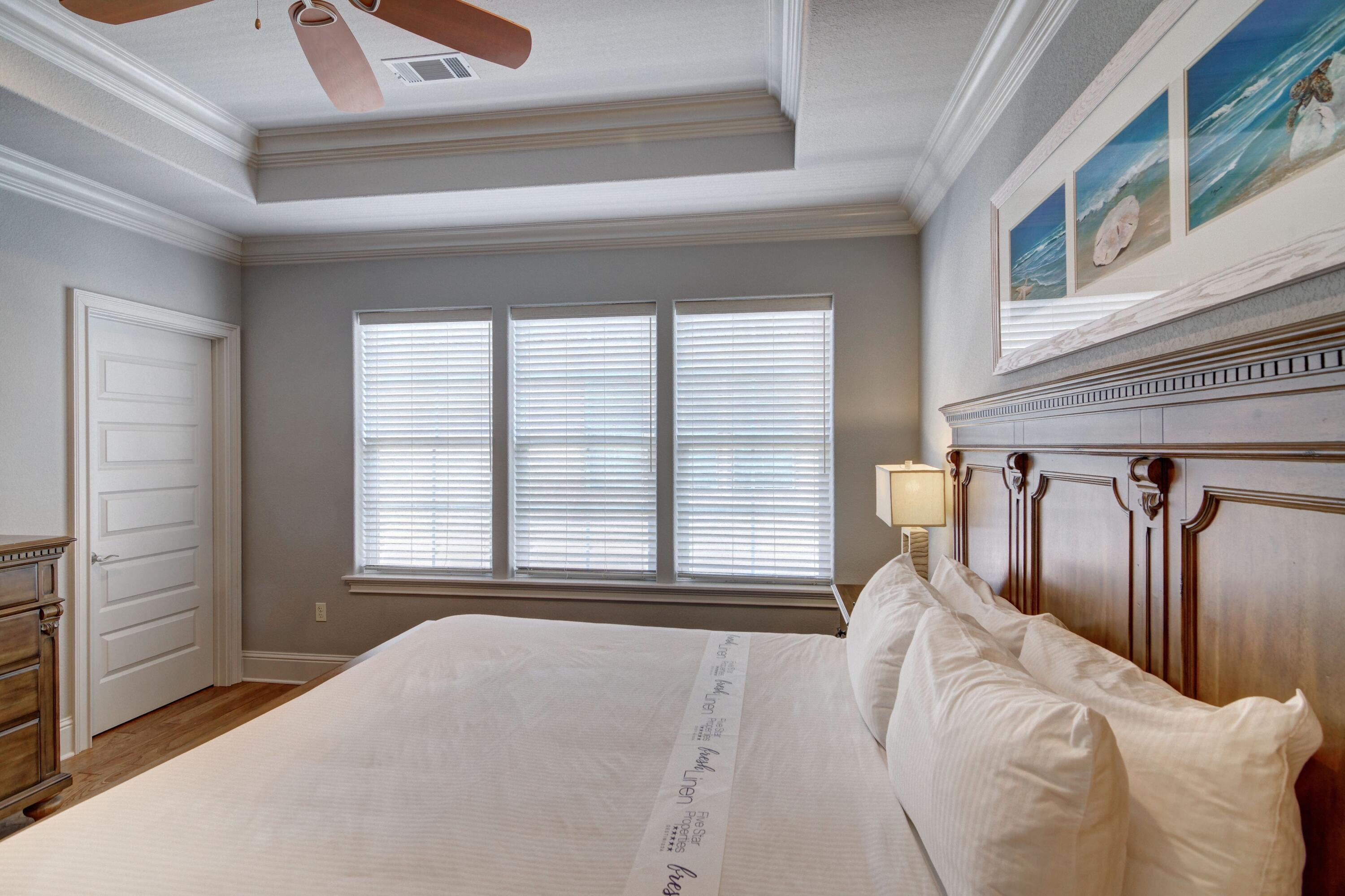 MIRAMAR BEACH VILLAS - Residential
