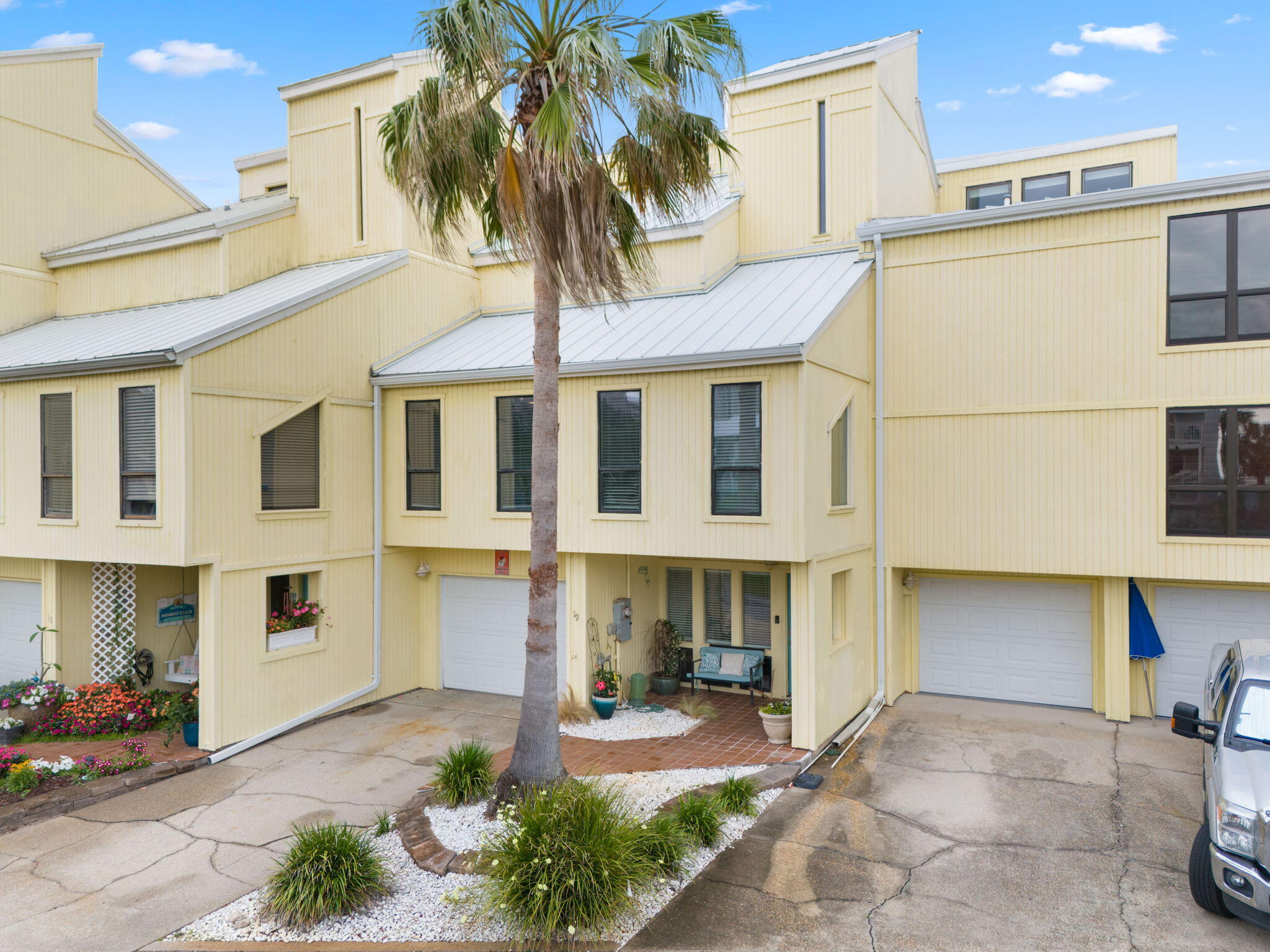 BUENA VIDA - Residential