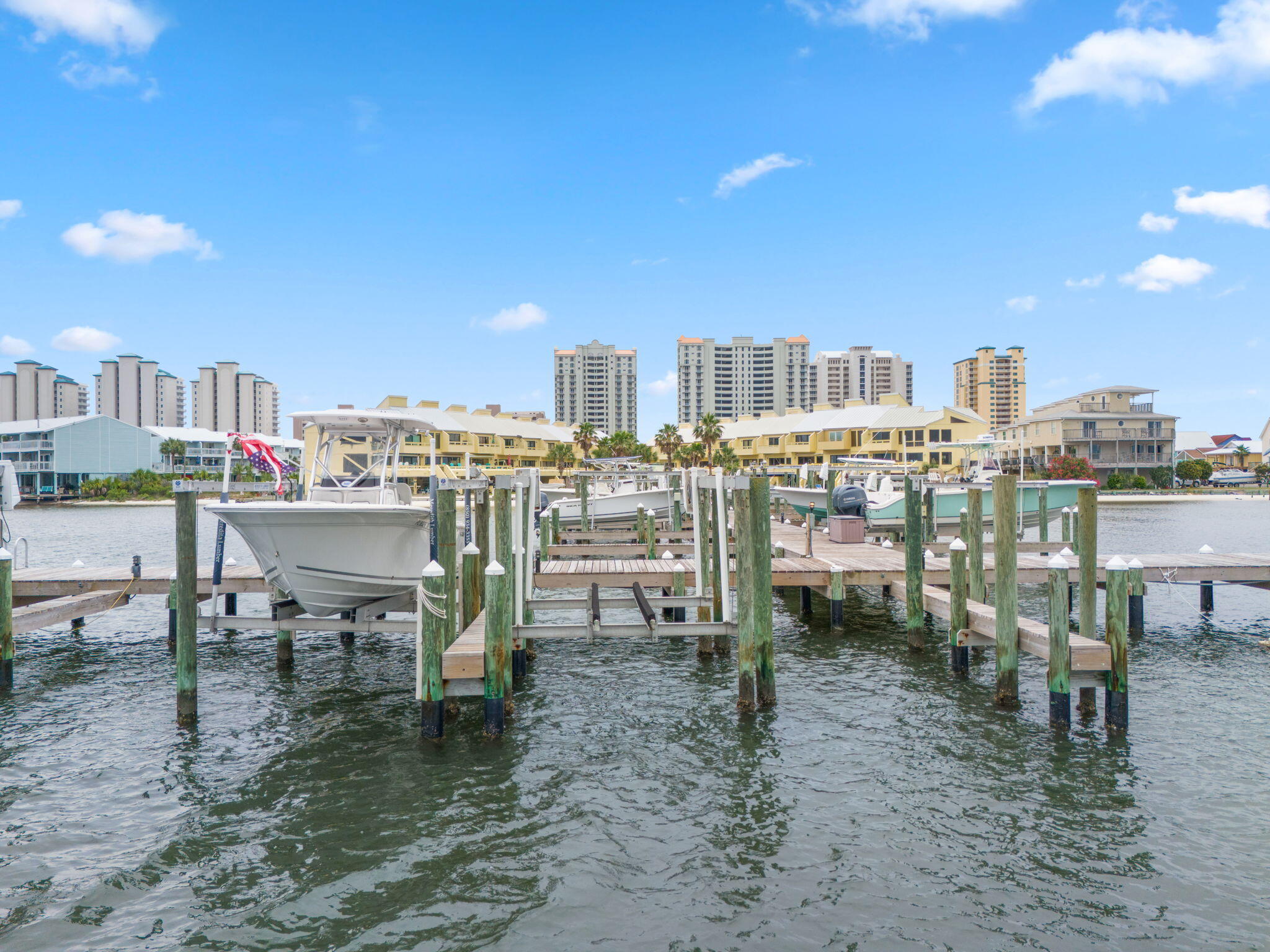 BUENA VIDA - Residential