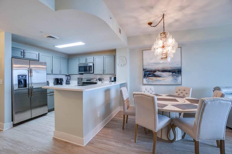 Calypso Towers III - Residential