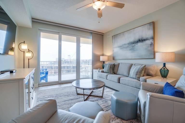 Calypso Towers III - Residential