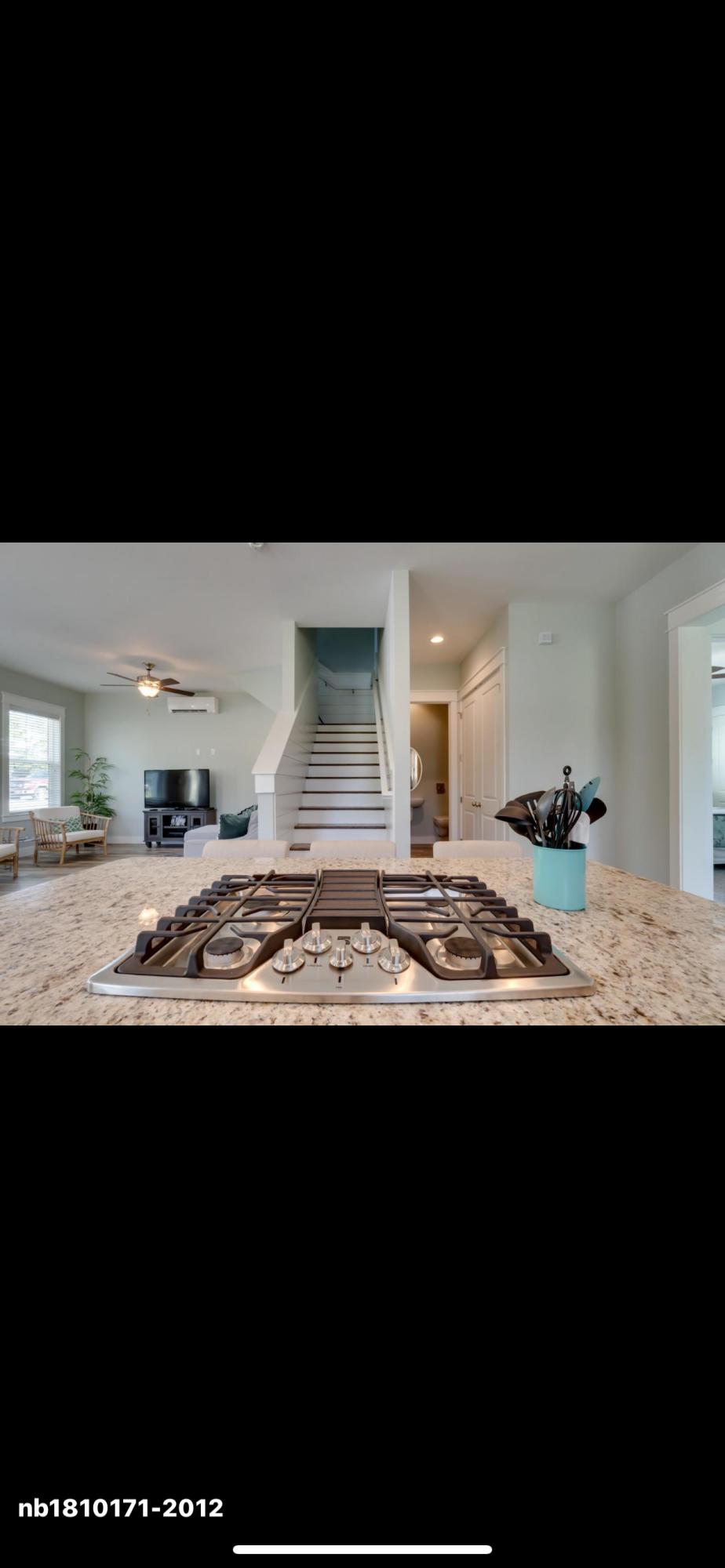 GRANDE POINTE - Residential