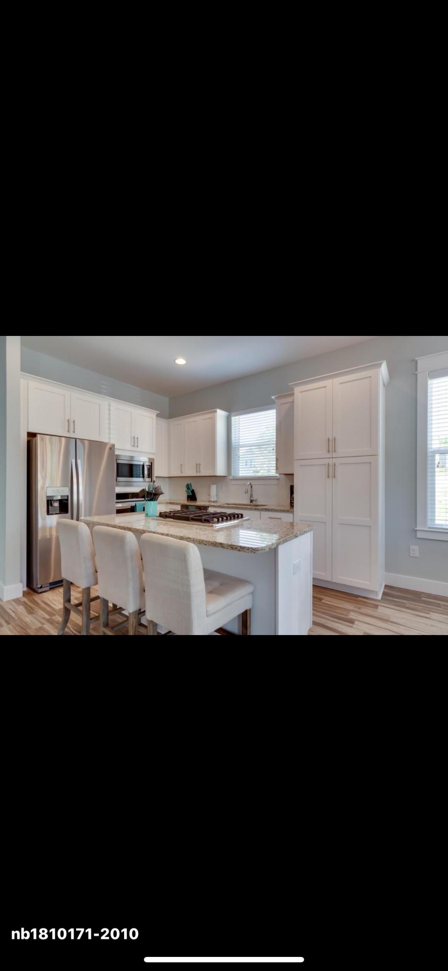 GRANDE POINTE - Residential