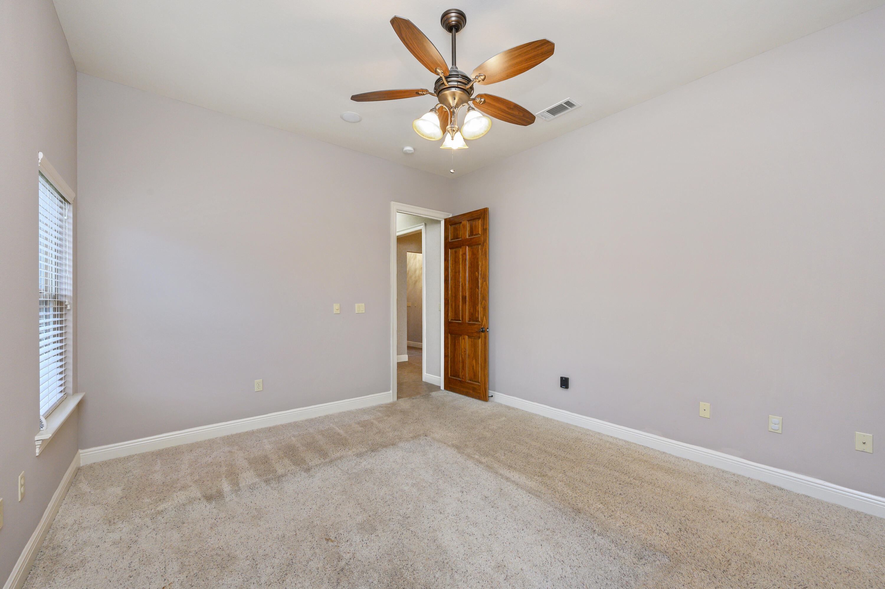 SILVER OAKS PH 1 - Residential