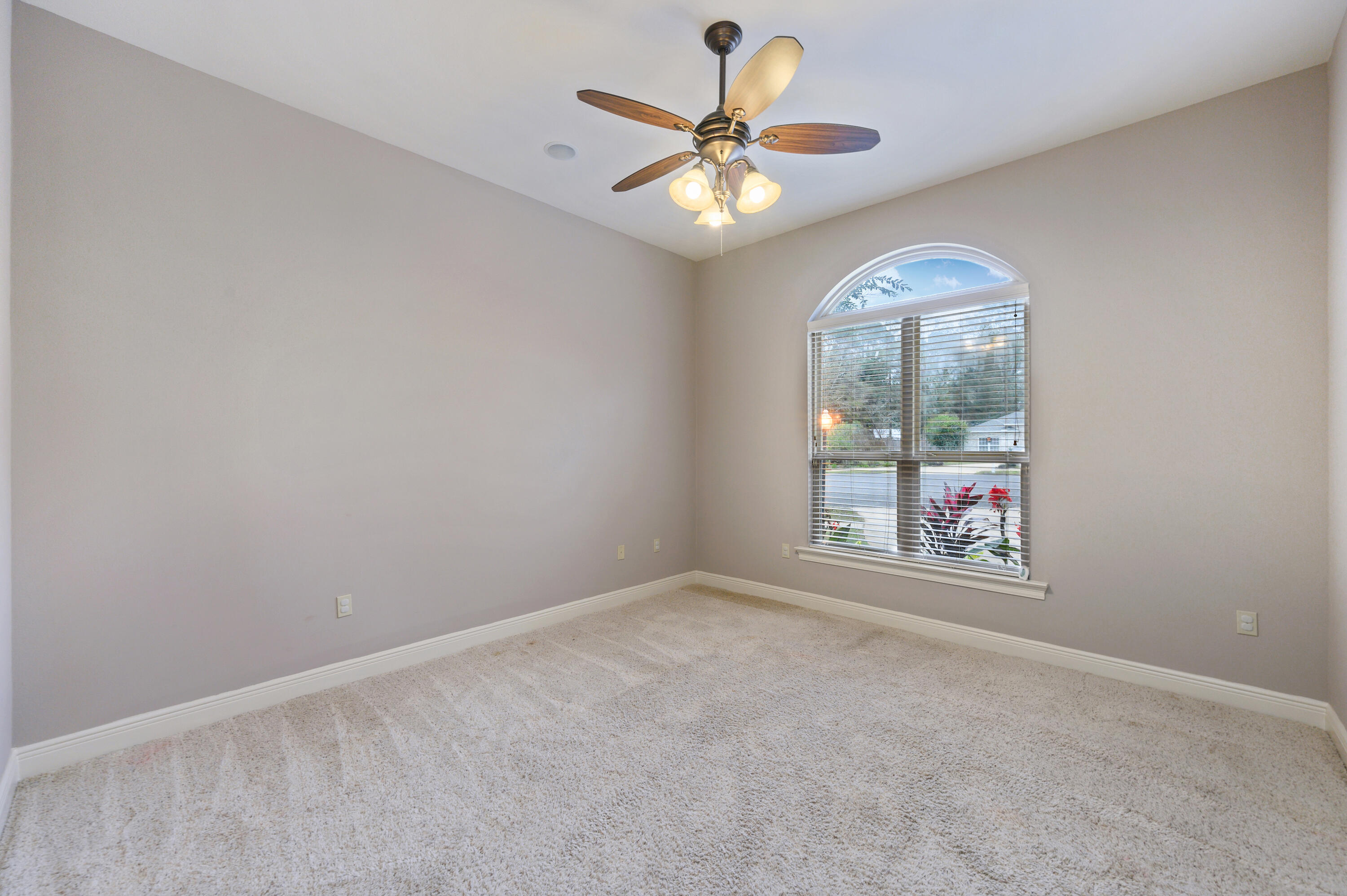 SILVER OAKS PH 1 - Residential
