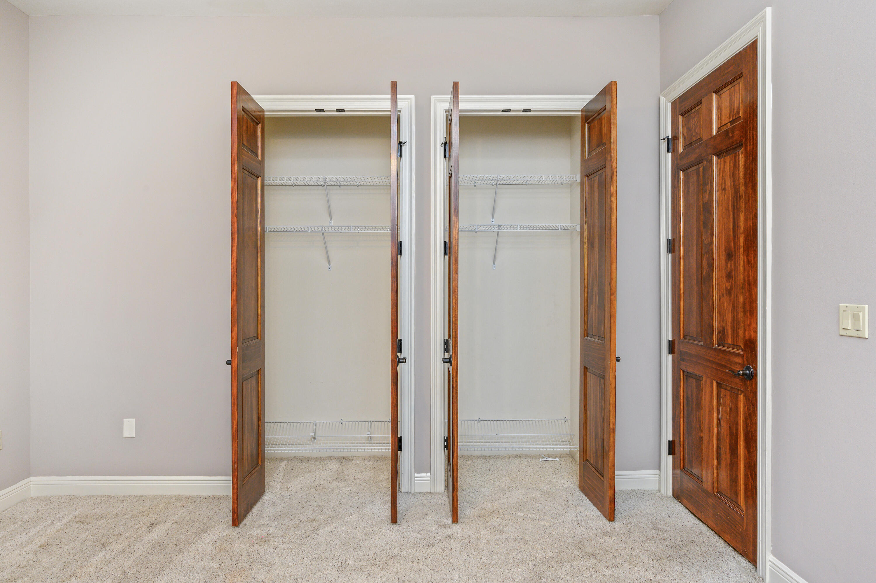 SILVER OAKS PH 1 - Residential