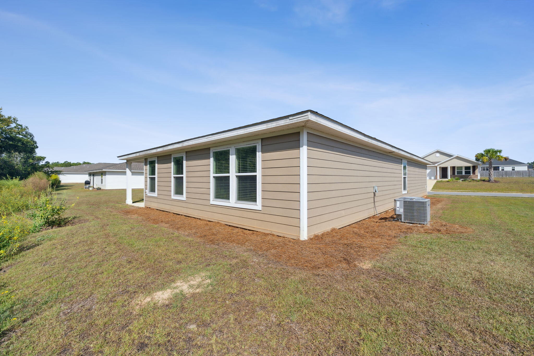 CROSS CREEK - Residential Lease