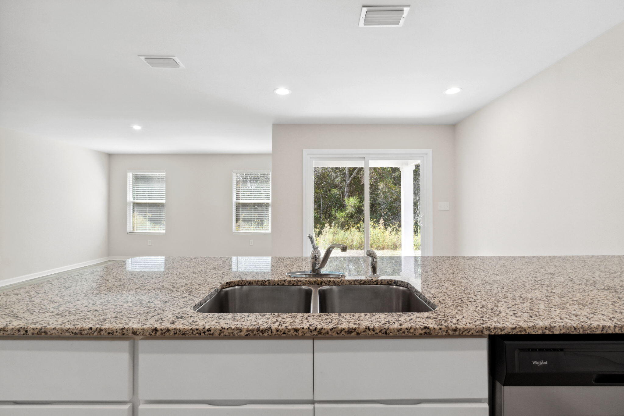 CROSS CREEK - Residential Lease