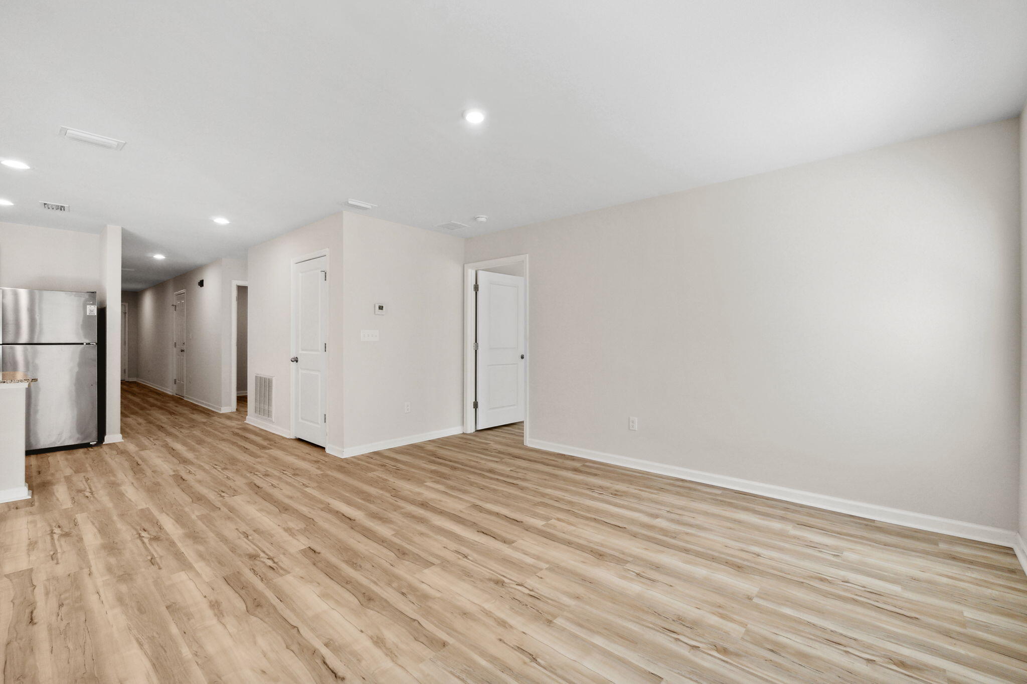 CROSS CREEK - Residential Lease