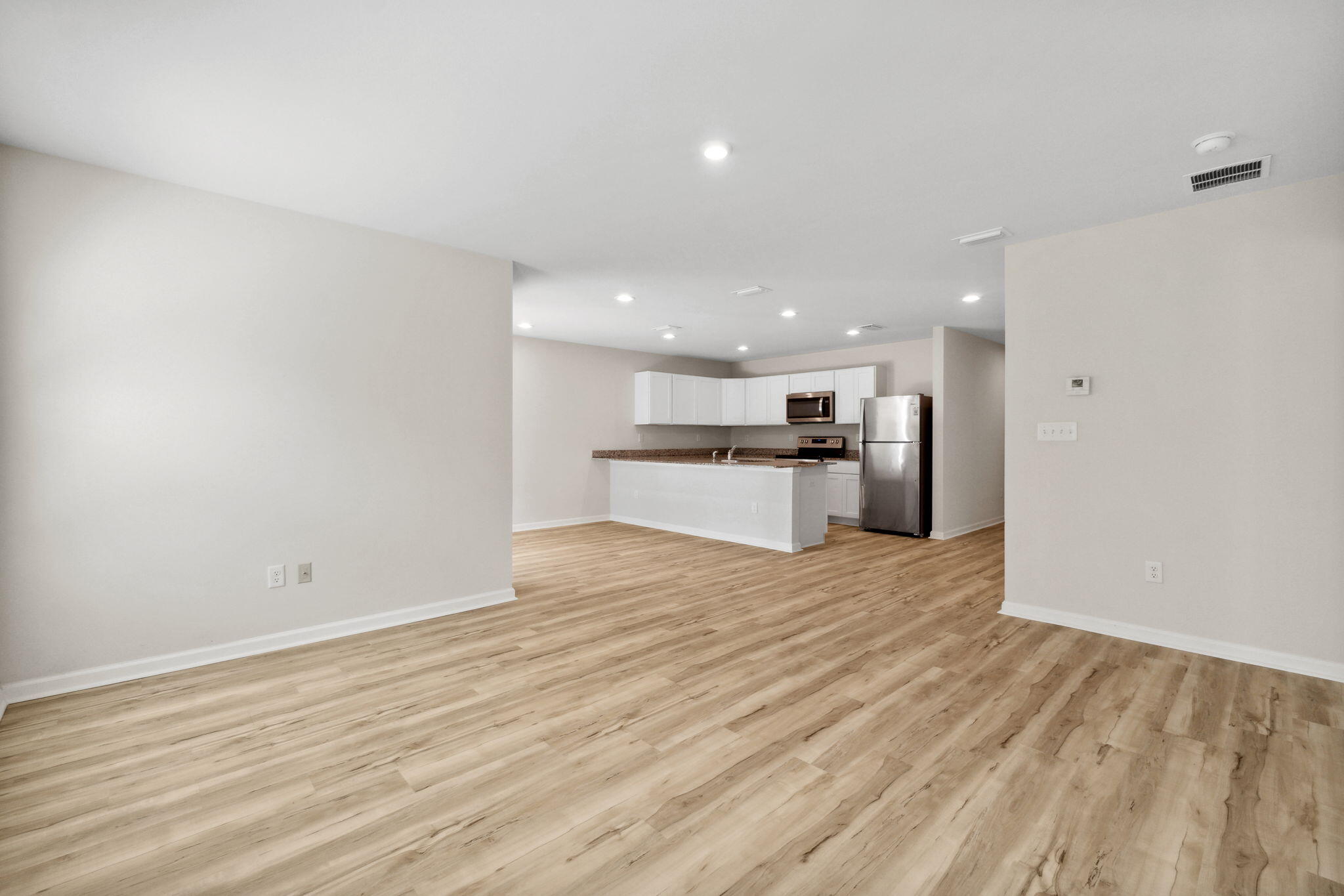 CROSS CREEK - Residential Lease