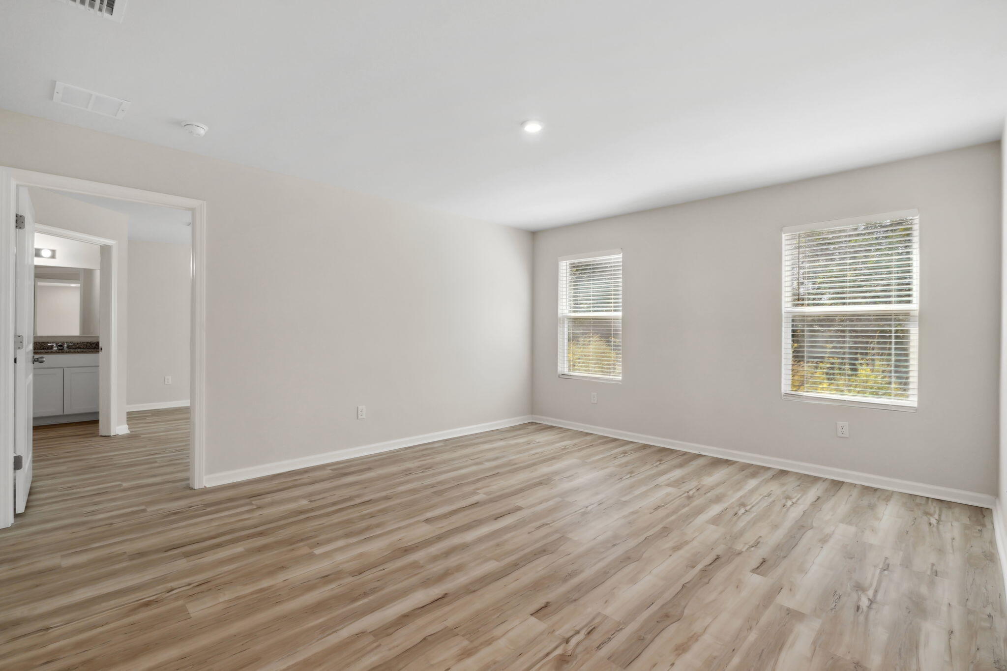 CROSS CREEK - Residential Lease