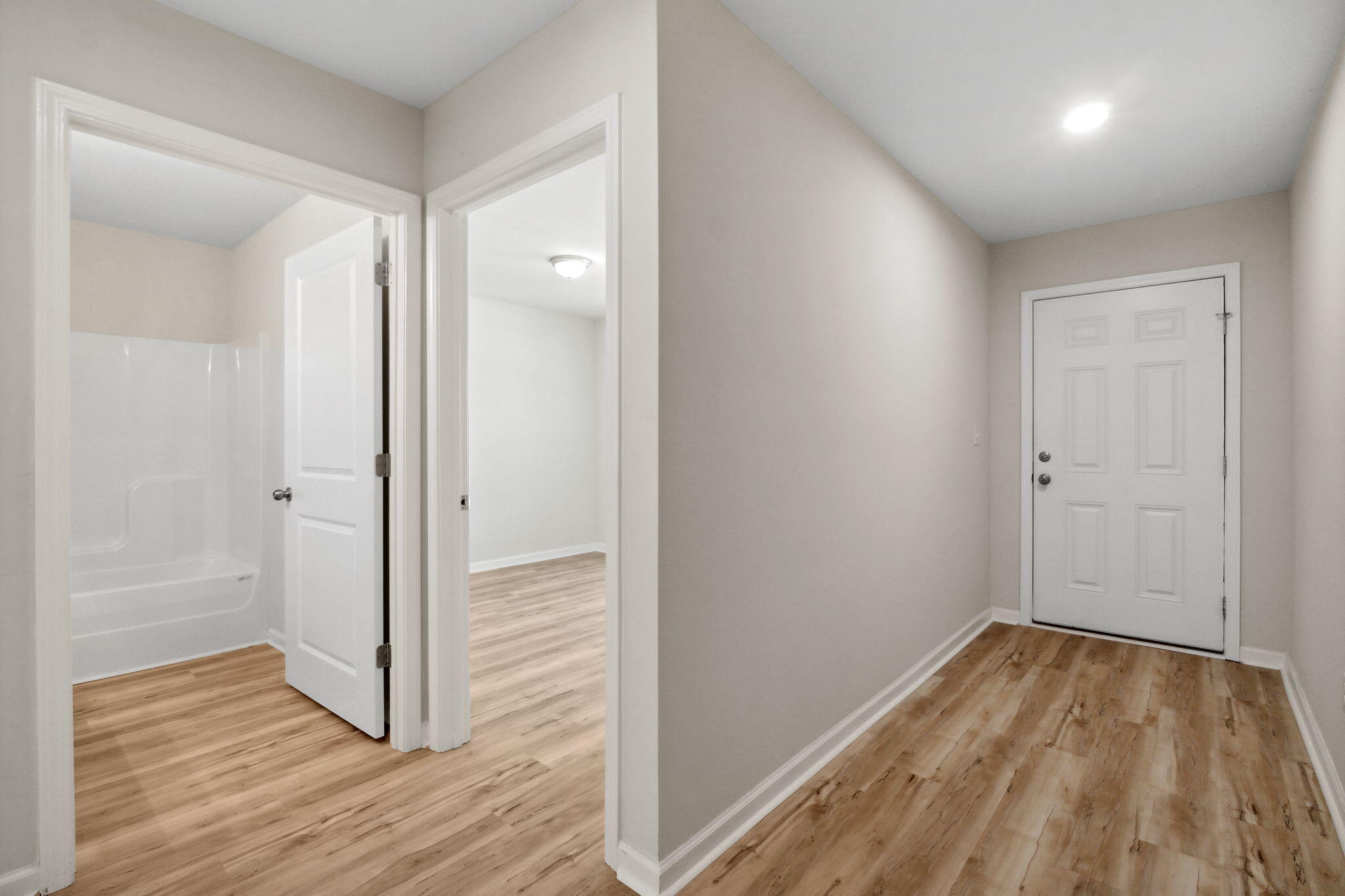 CROSS CREEK - Residential Lease