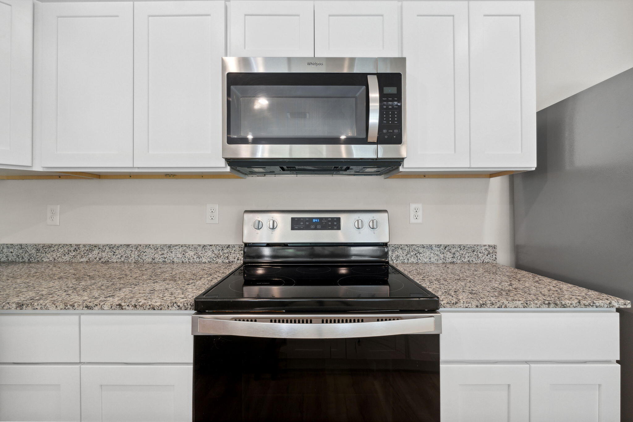 CROSS CREEK - Residential Lease