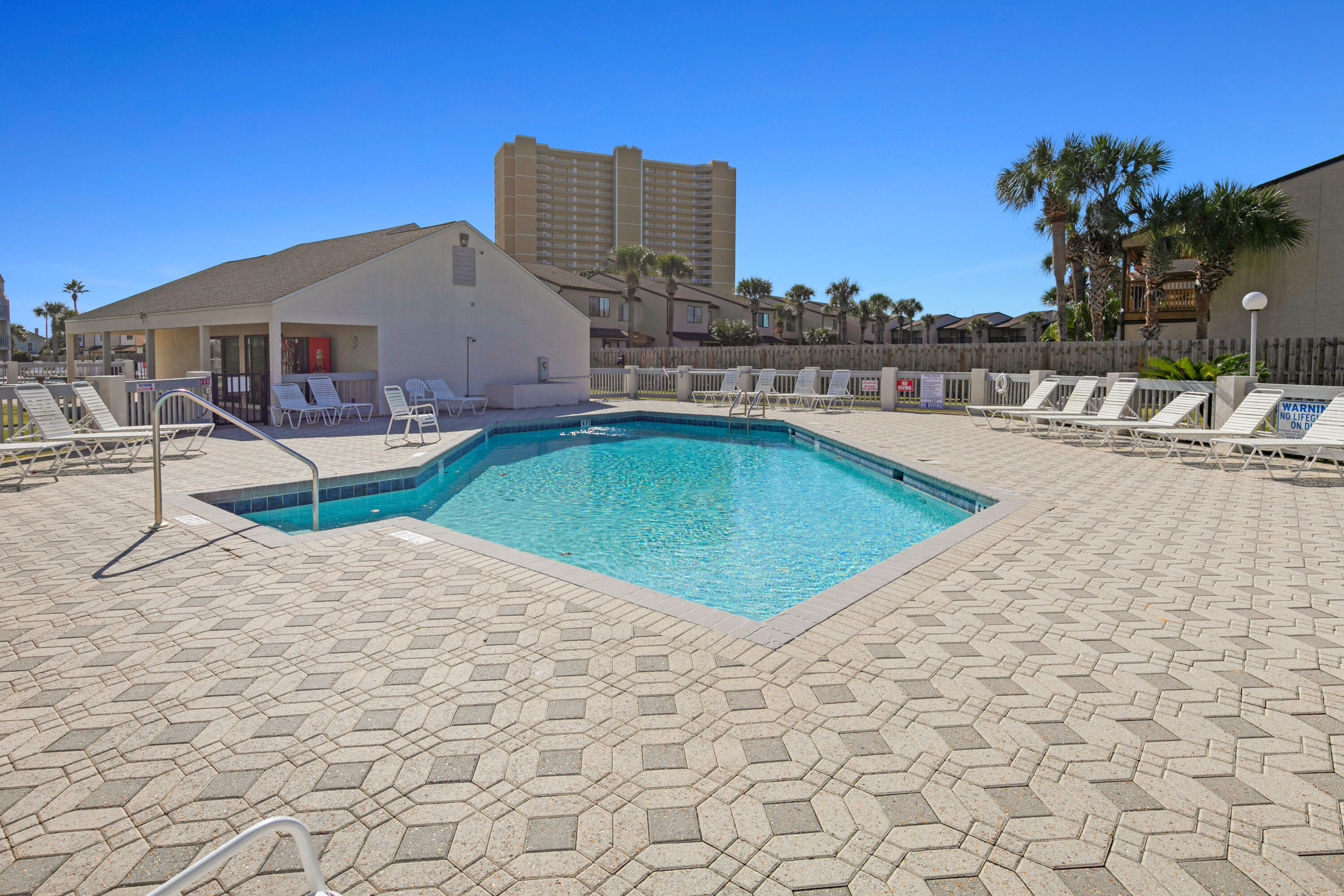 Endless Summer II - Residential