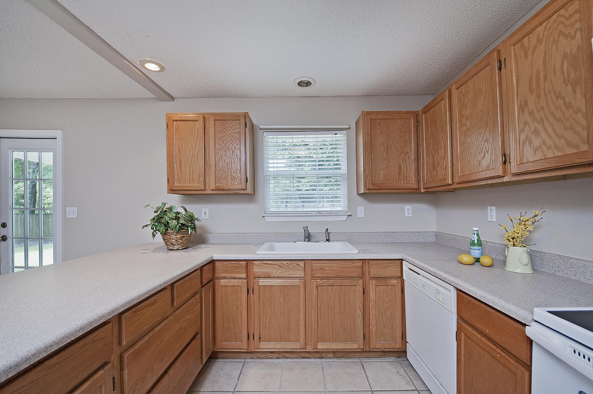 WINDING CREEK ESTATES PH 1 - Residential