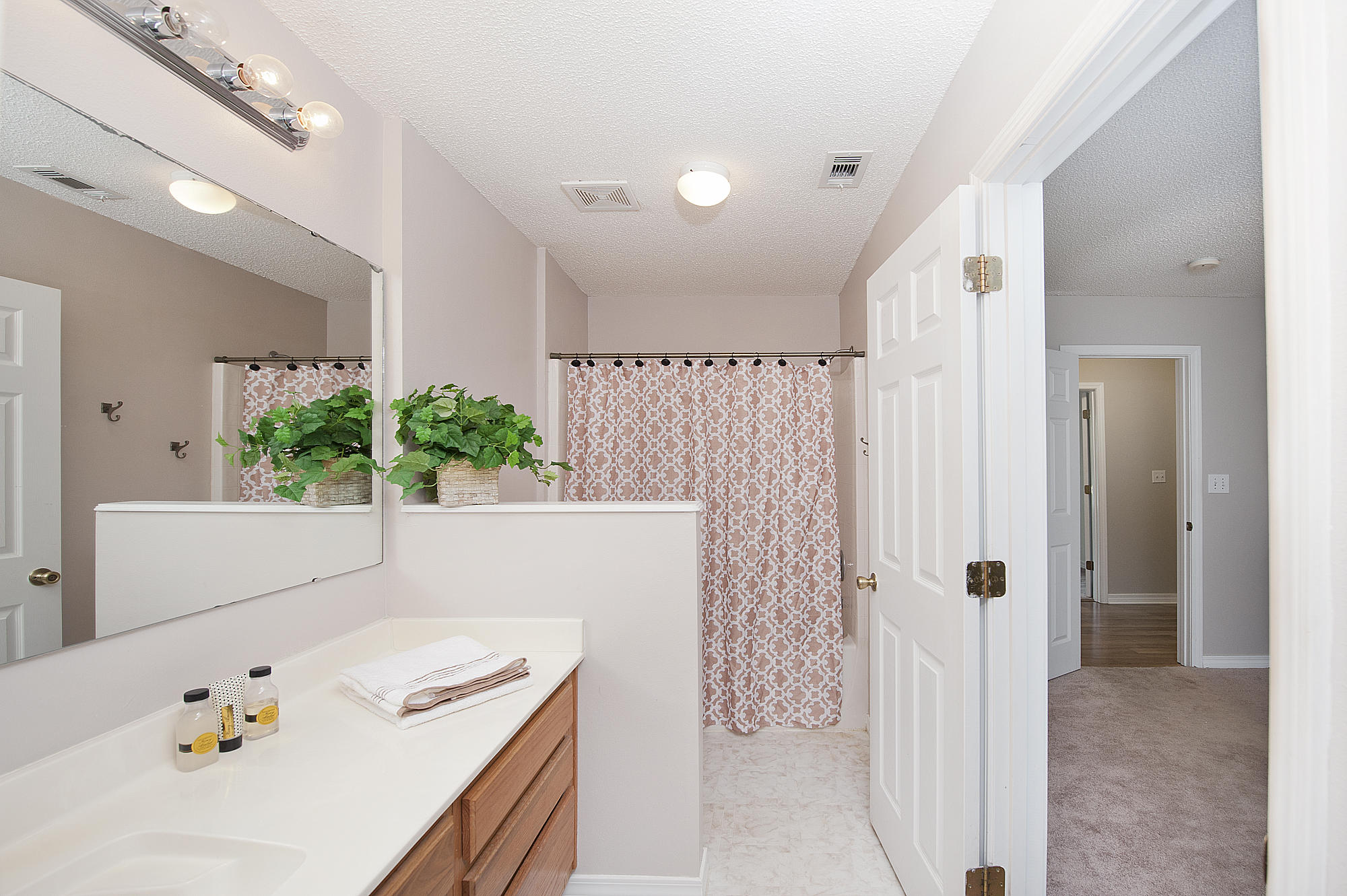 WINDING CREEK ESTATES PH 1 - Residential