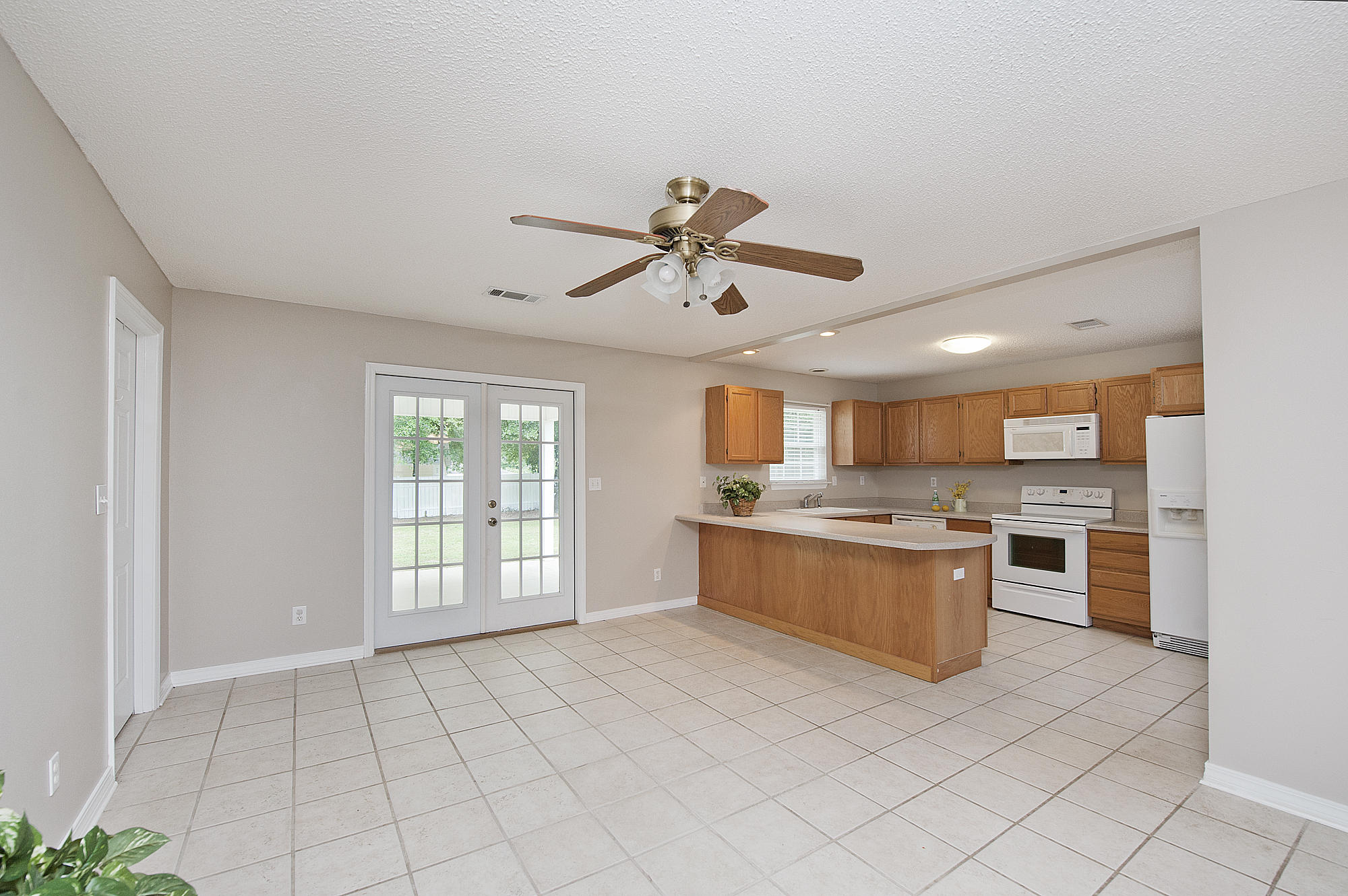 WINDING CREEK ESTATES PH 1 - Residential