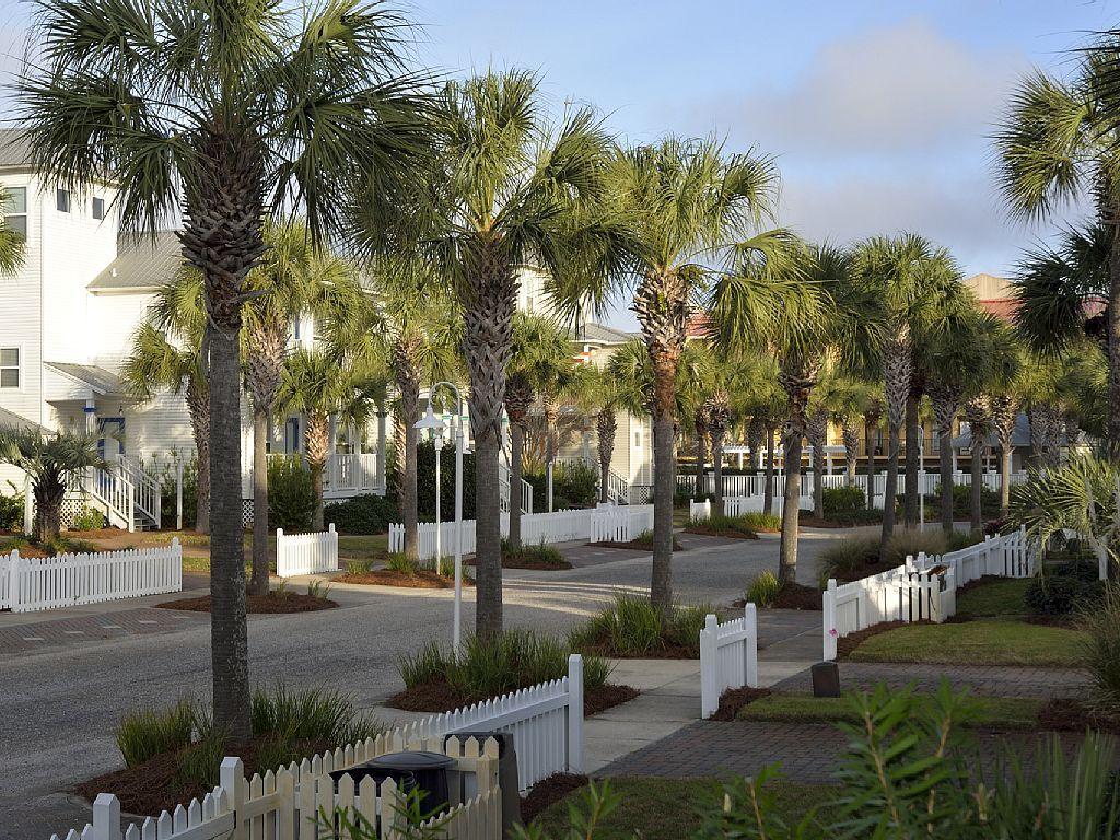 GULFSIDE COTTAGES - Residential