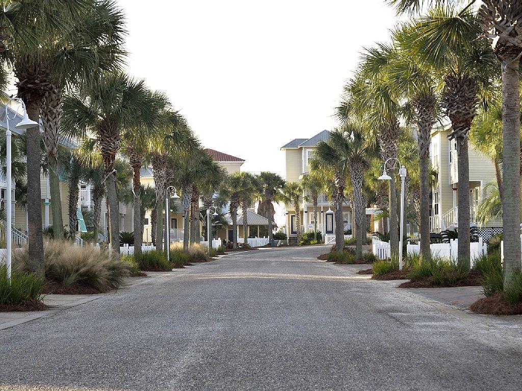 GULFSIDE COTTAGES - Residential