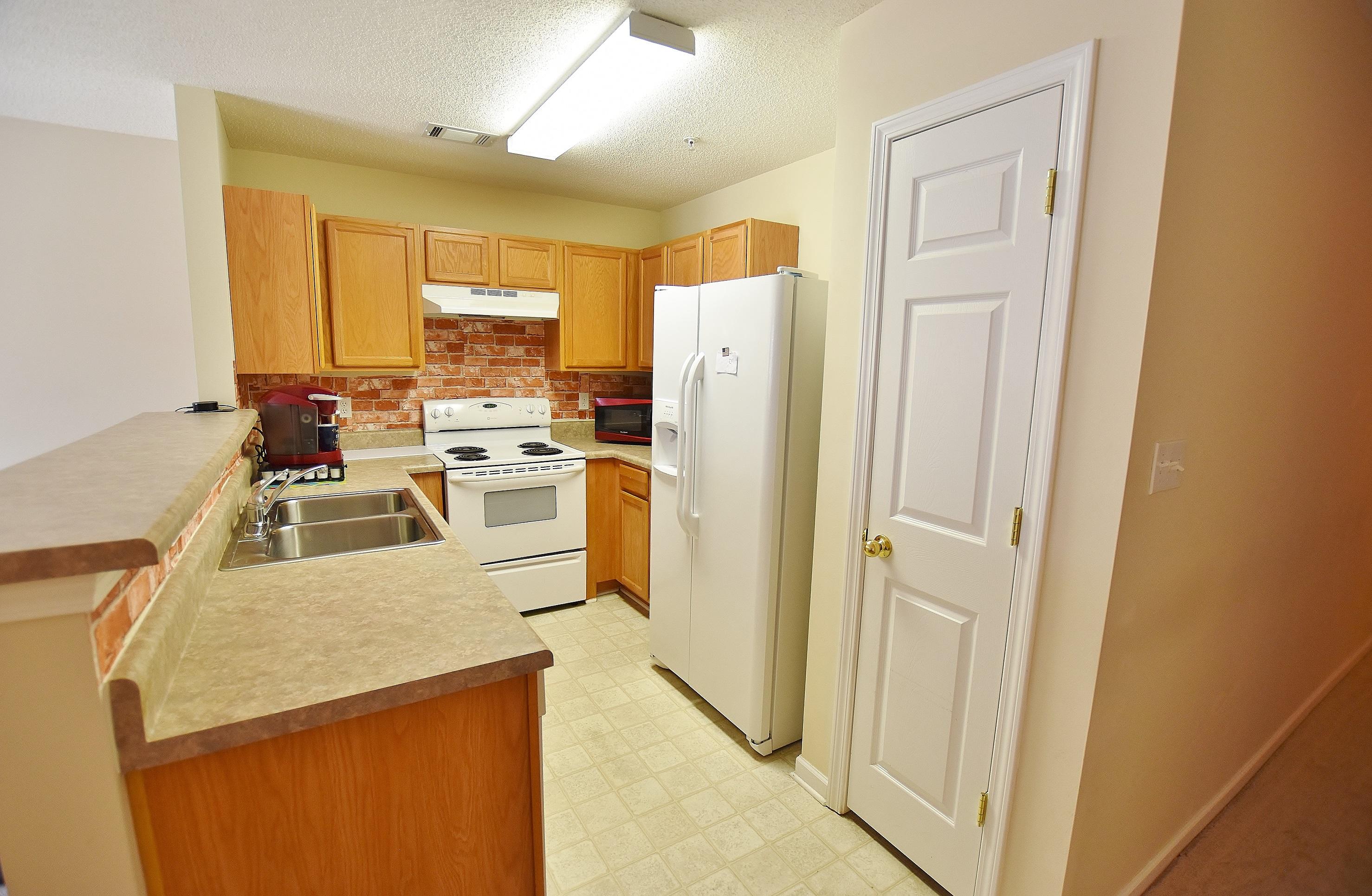 ROLLING PINES - Residential