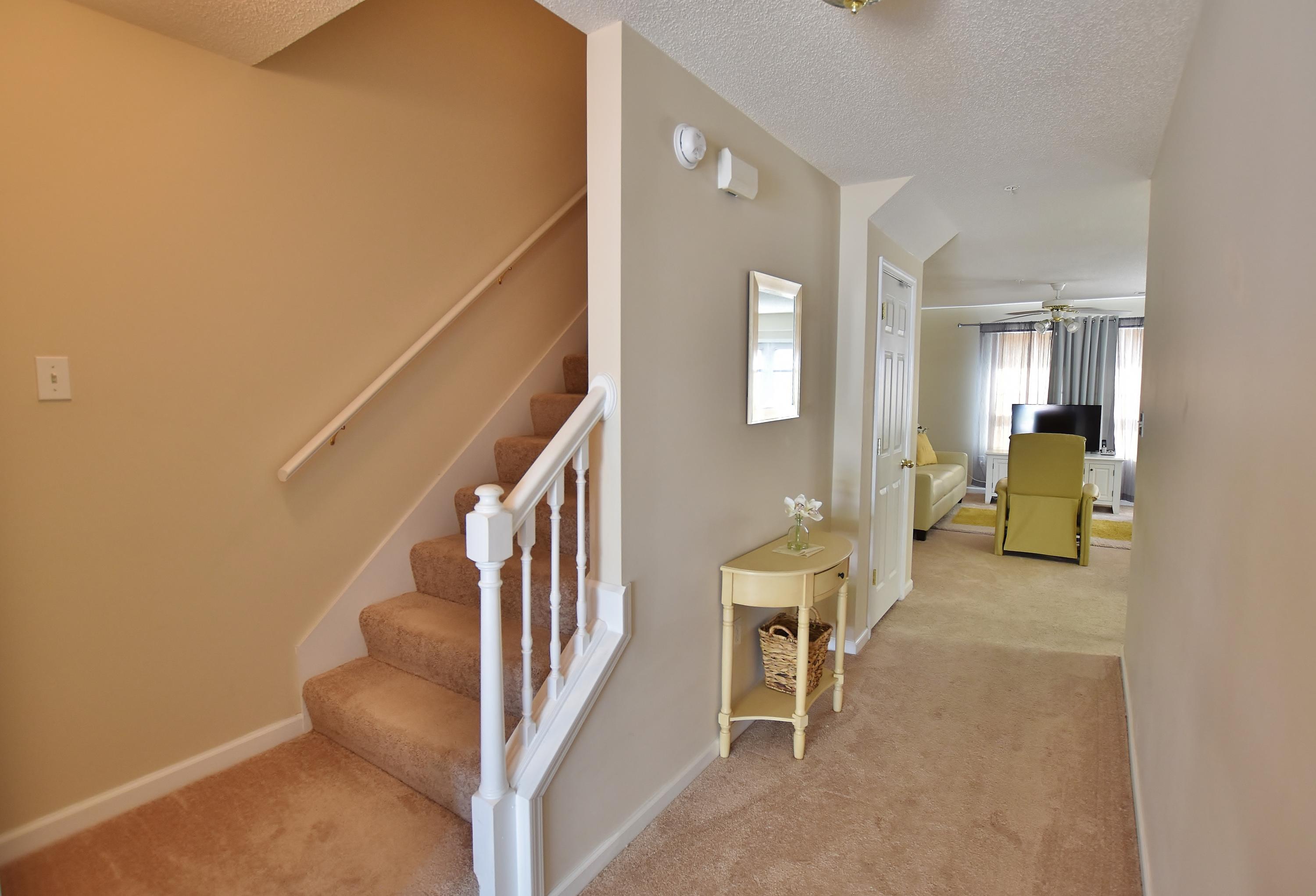 ROLLING PINES - Residential