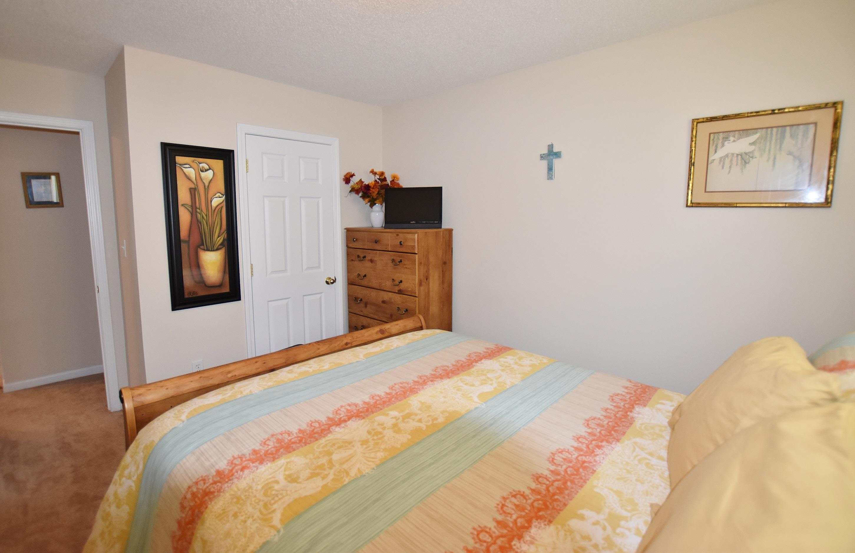 ROLLING PINES - Residential