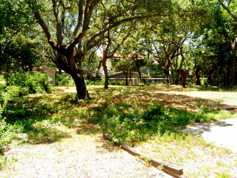 GARNIERS BEACH 2ND - Residential