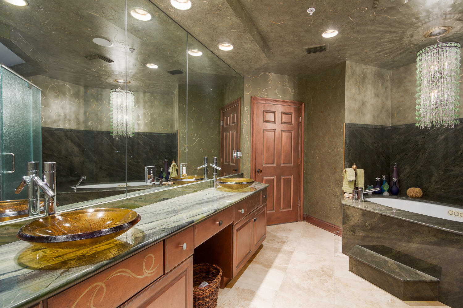 GRAND HARBOR - Residential