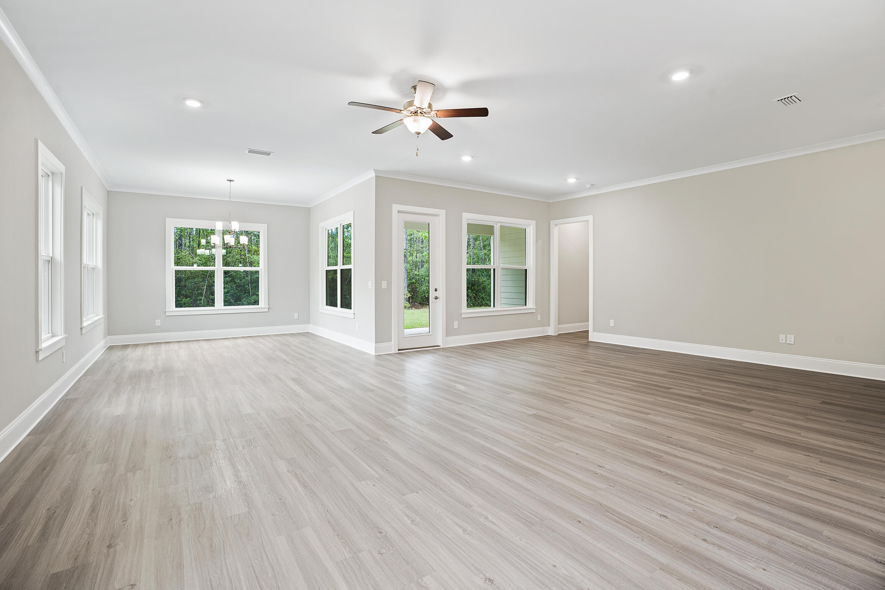 MAGNOLIA BAY ESTATES - Residential