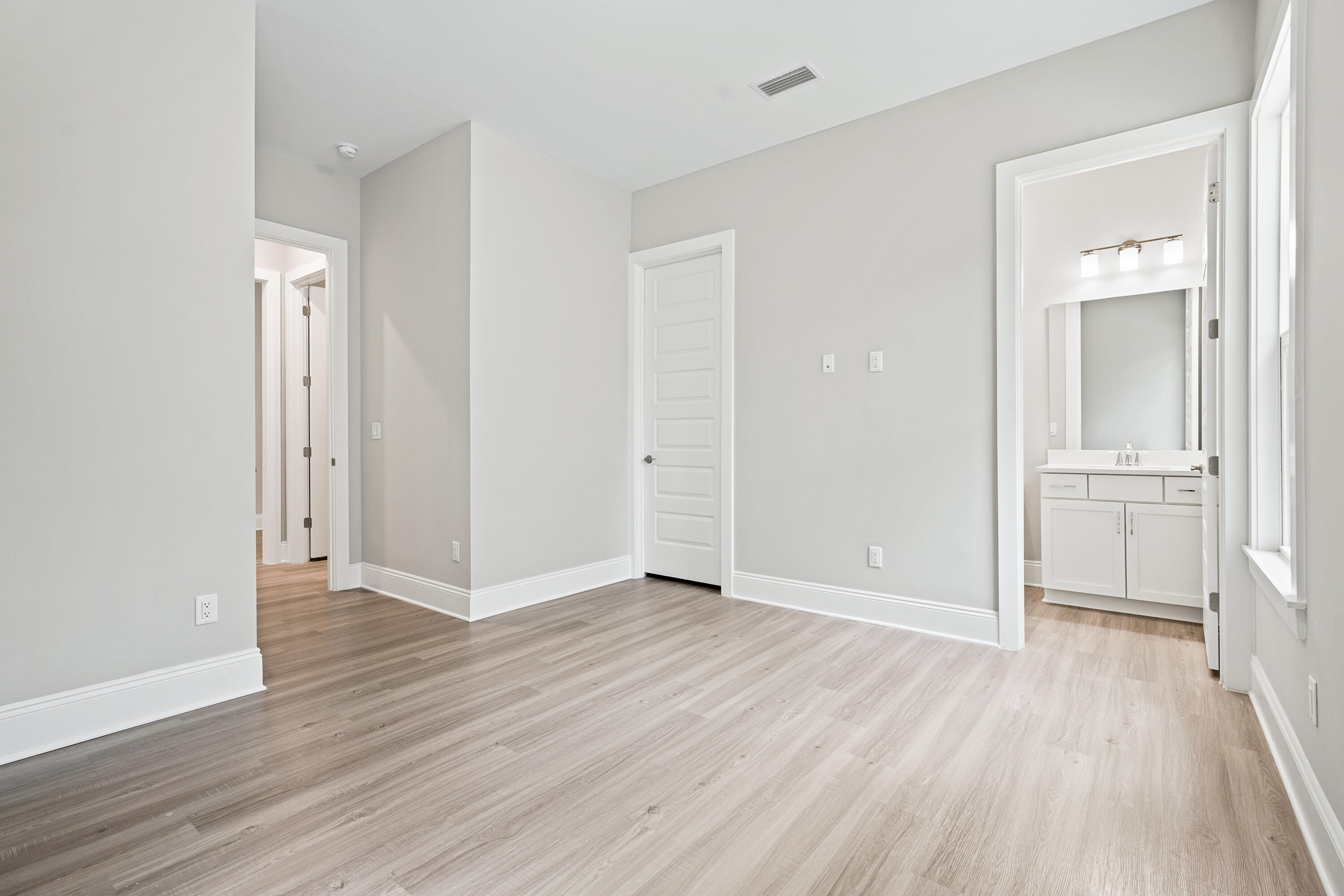 MAGNOLIA BAY ESTATES - Residential