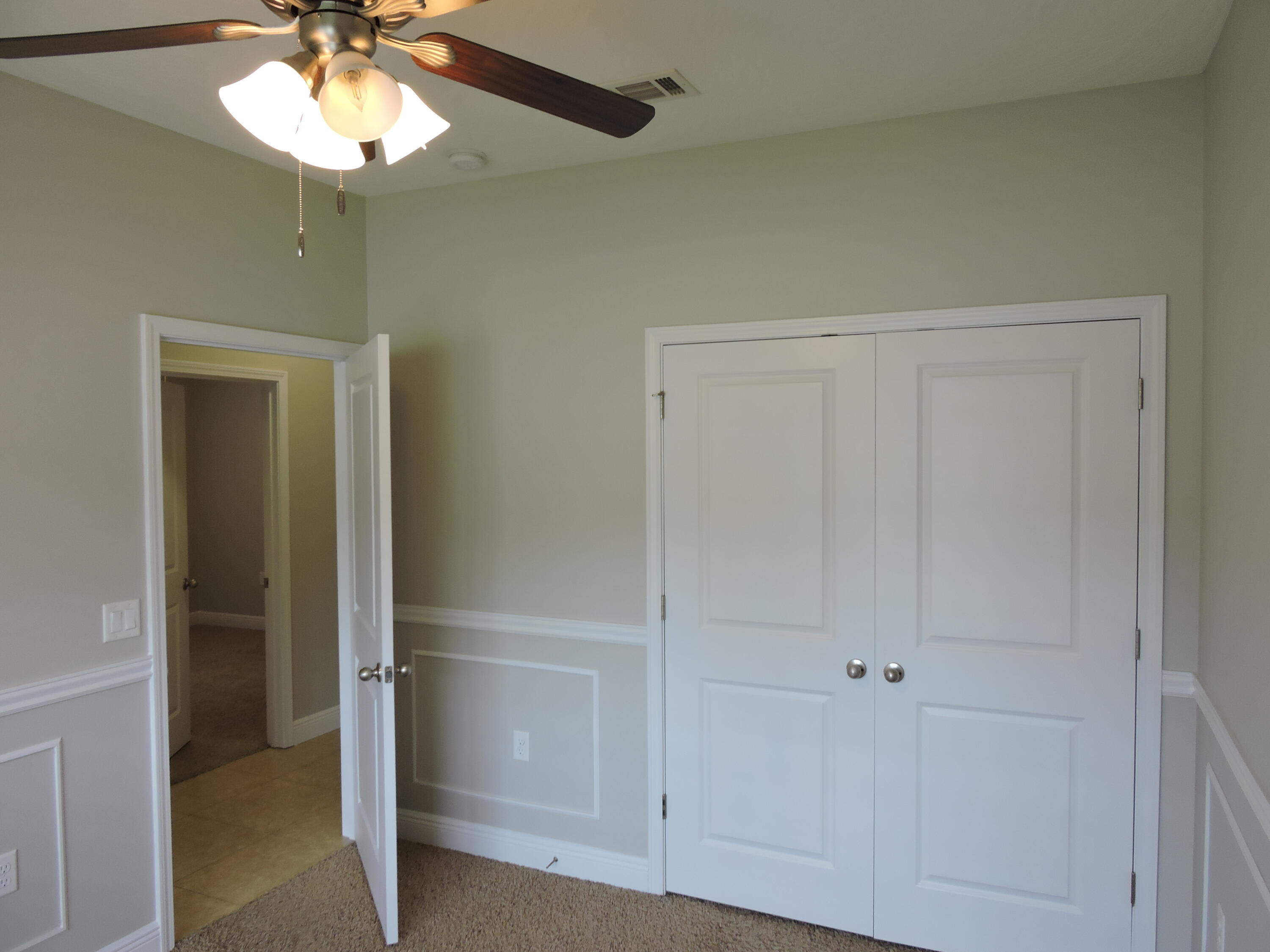 ASHTIN ESTATES - Residential Lease