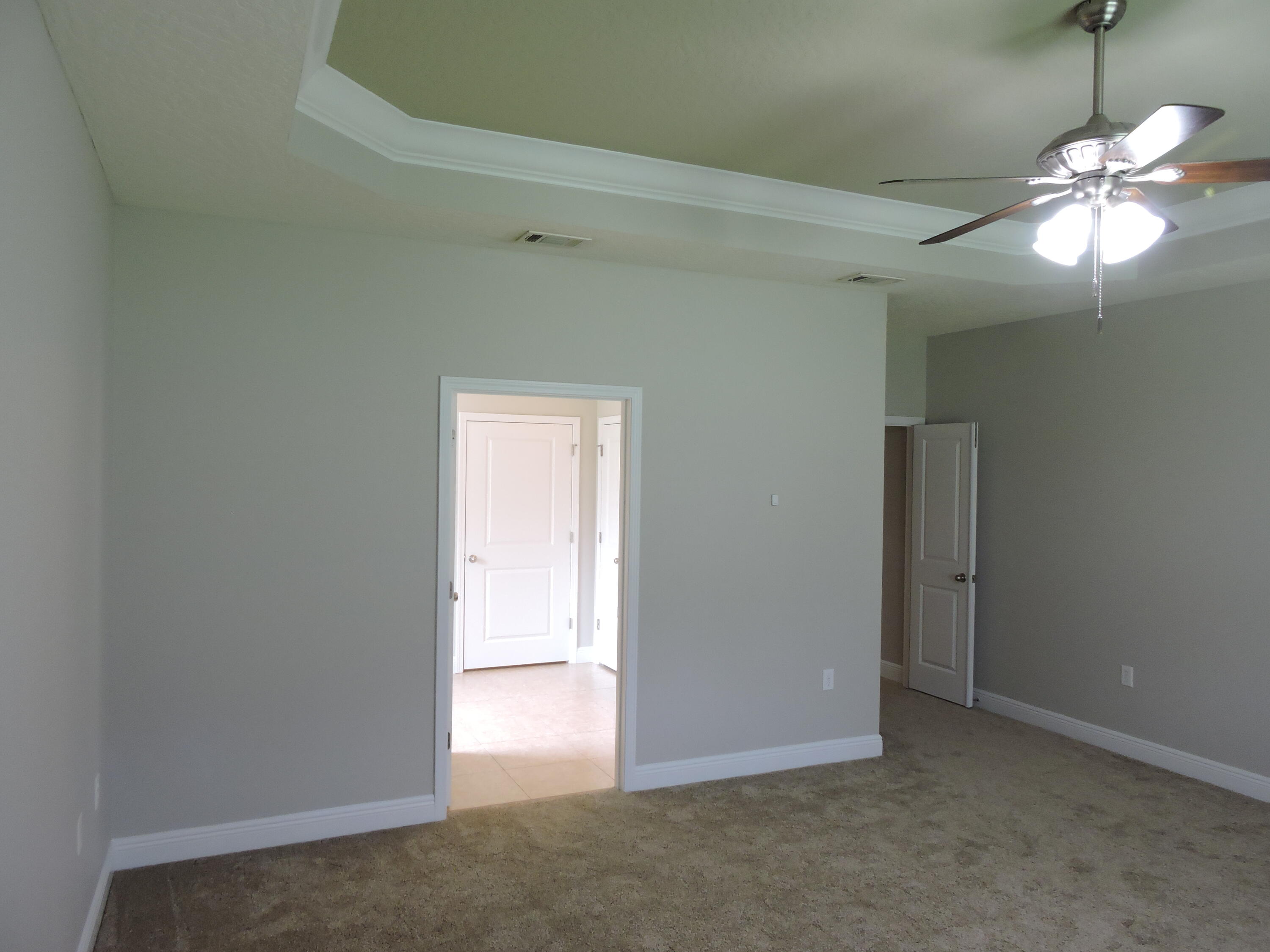 ASHTIN ESTATES - Residential Lease