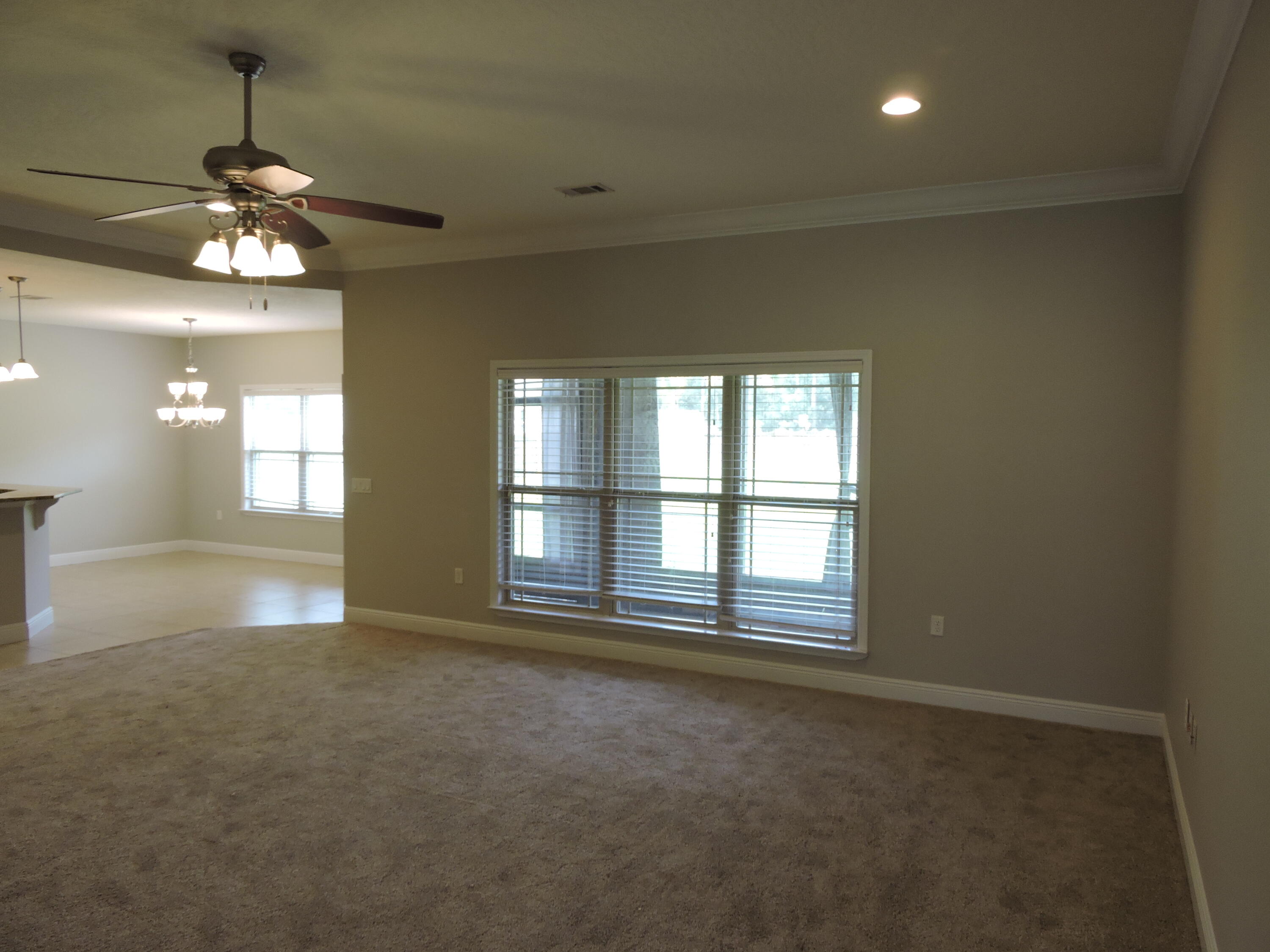ASHTIN ESTATES - Residential Lease