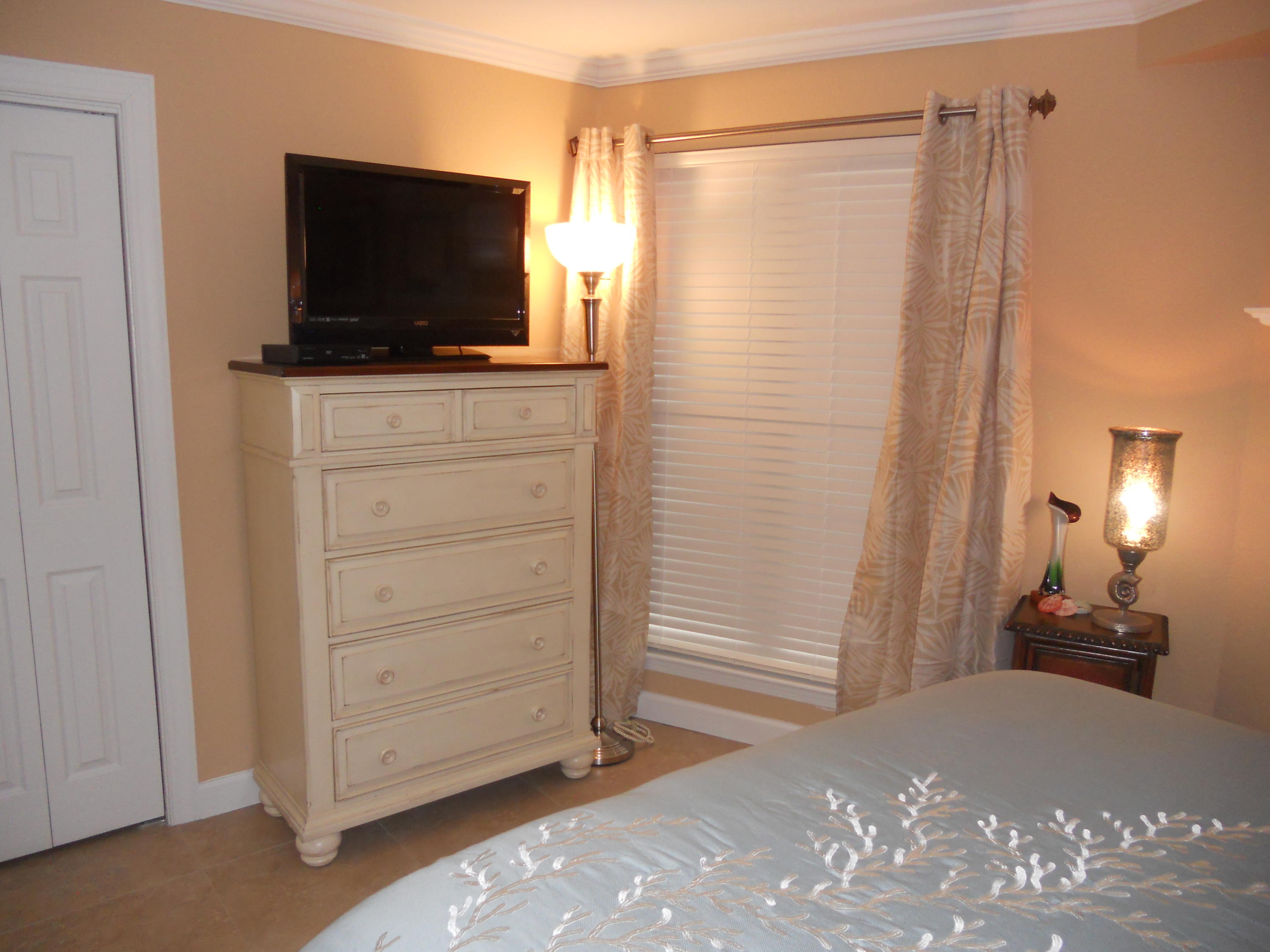 Beachside 1 Condominium - Residential