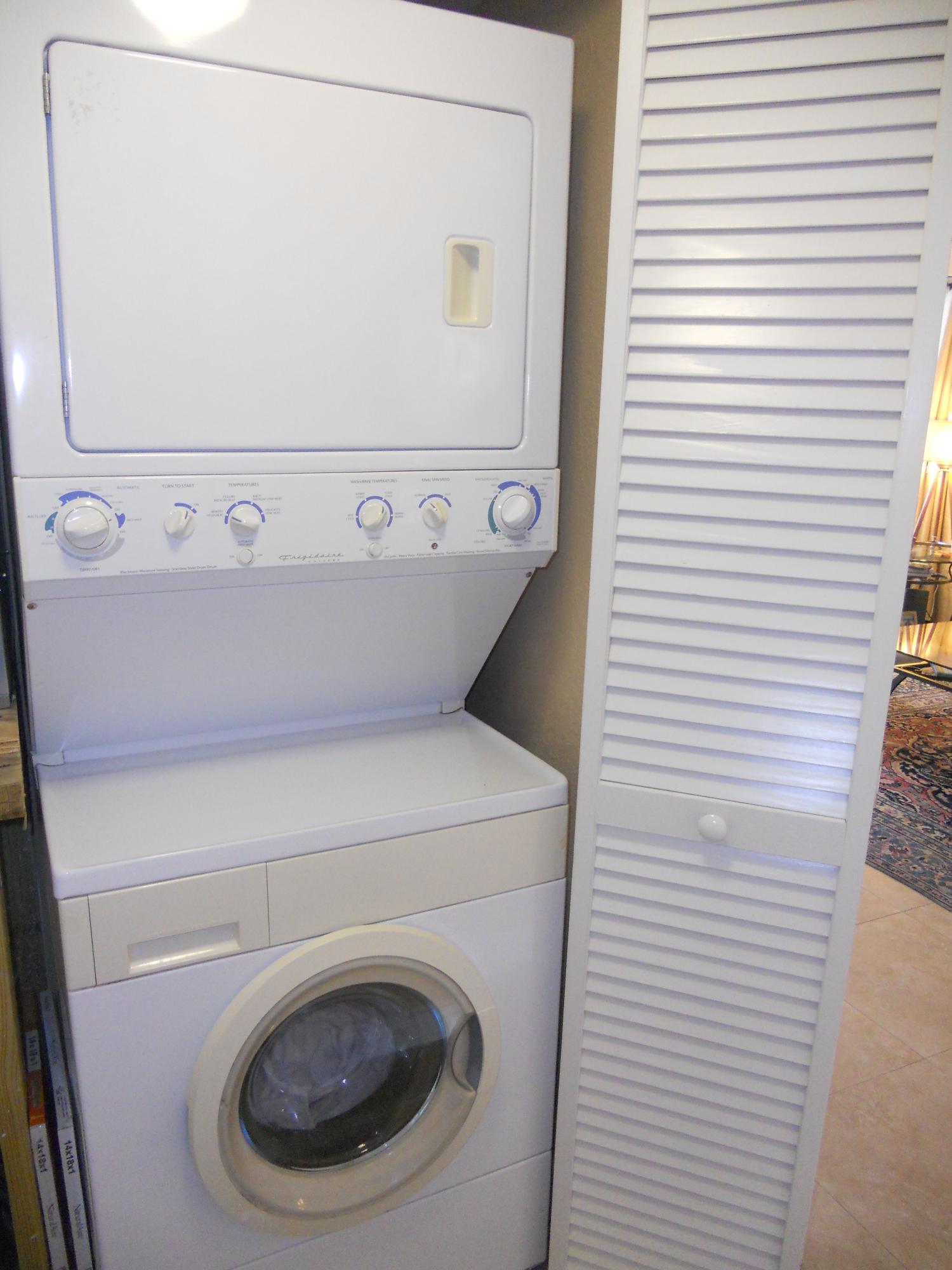 Beachside 1 Condominium - Residential