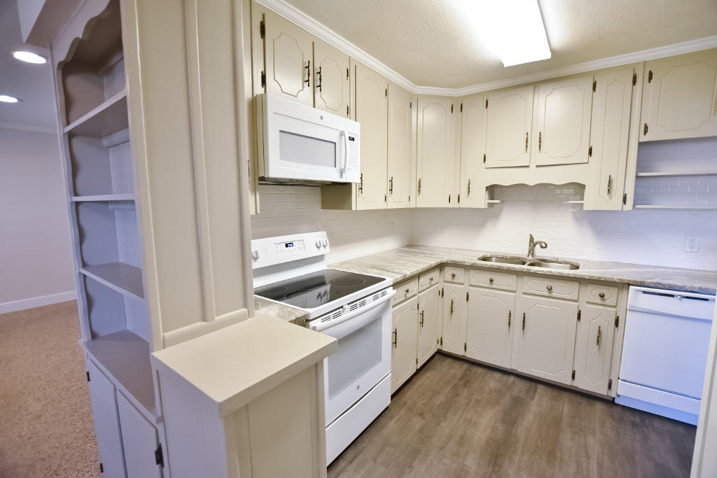 BRYN MAWR PARK 1ST ADDN - Residential